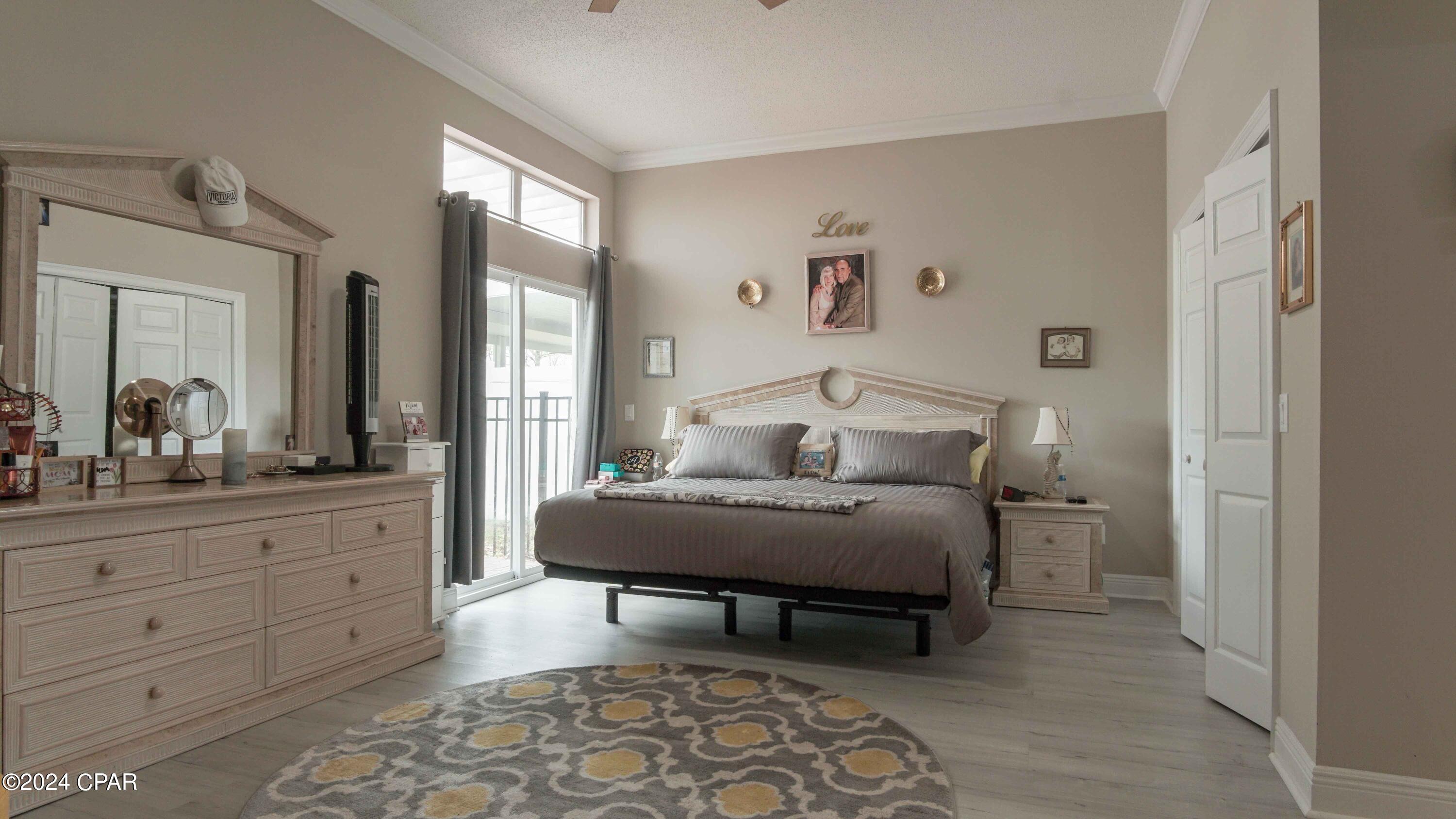 Bay Breeze - Residential