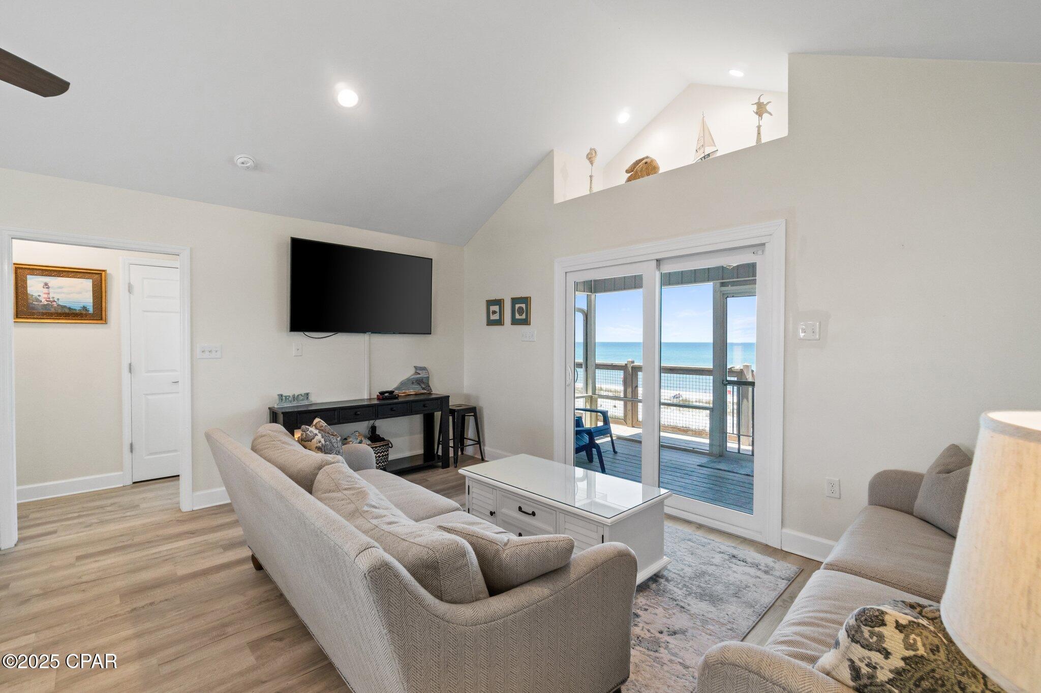 Feather Sound - Residential