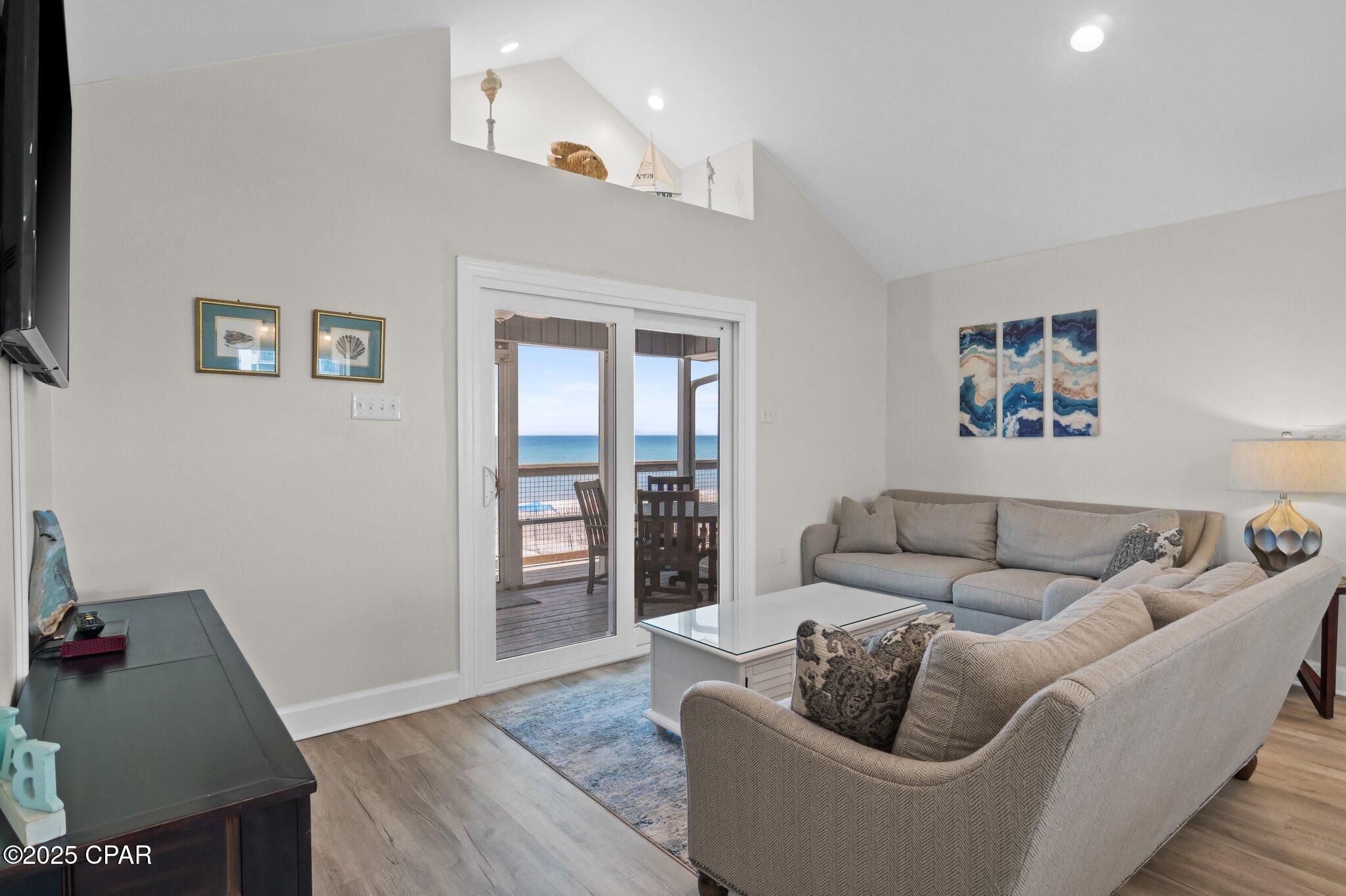 Feather Sound - Residential