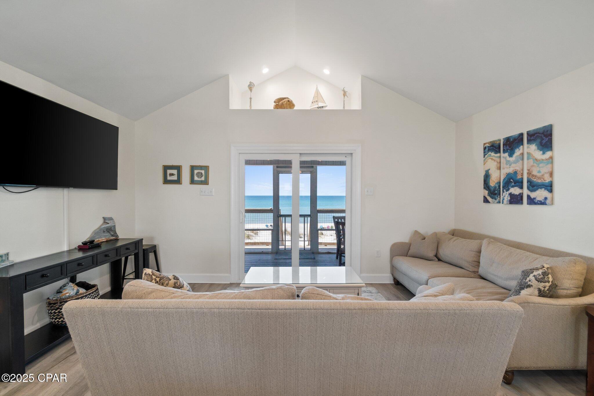 Feather Sound - Residential