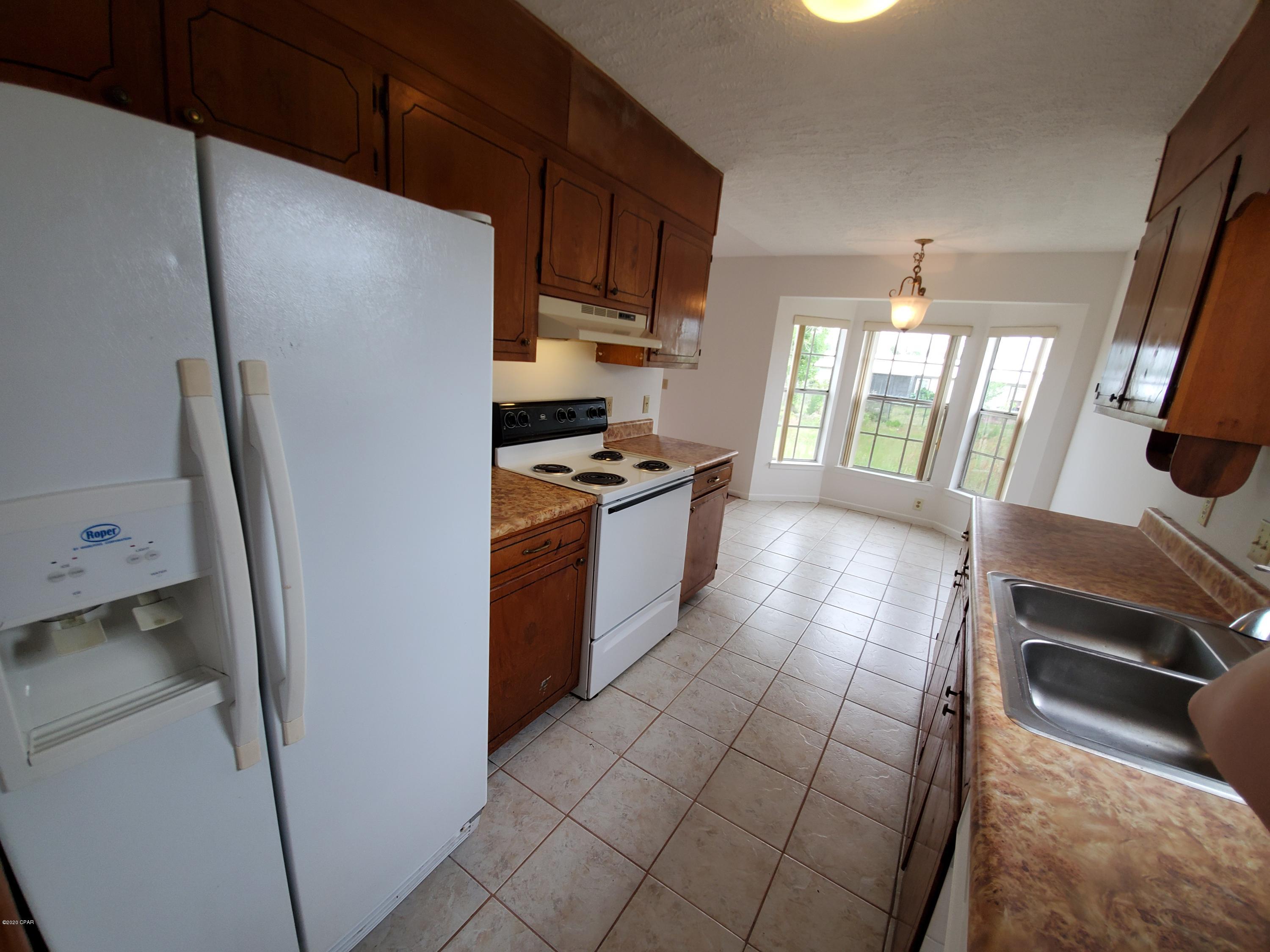 Pinnacle Pines Estate - Residential