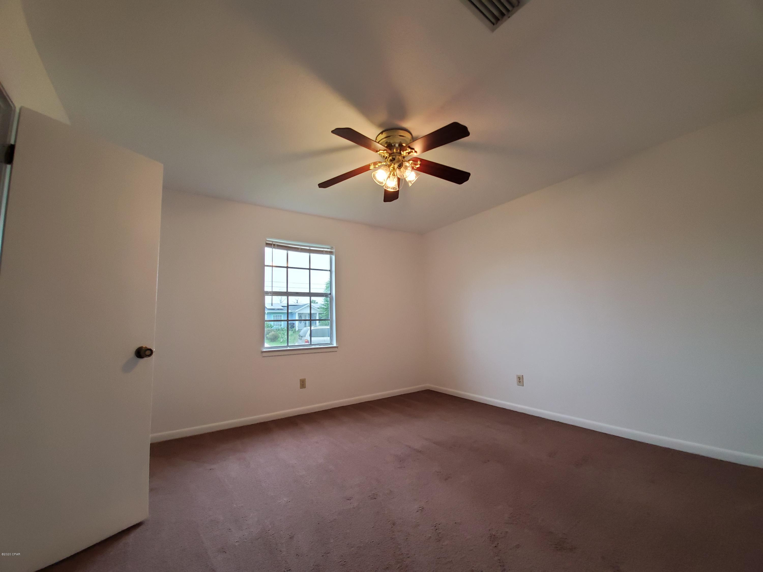 Pinnacle Pines Estate - Residential