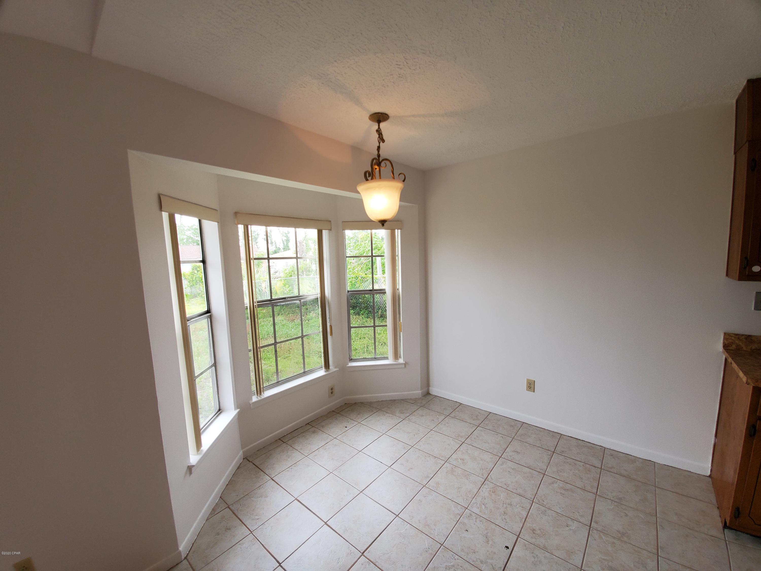 Pinnacle Pines Estate - Residential