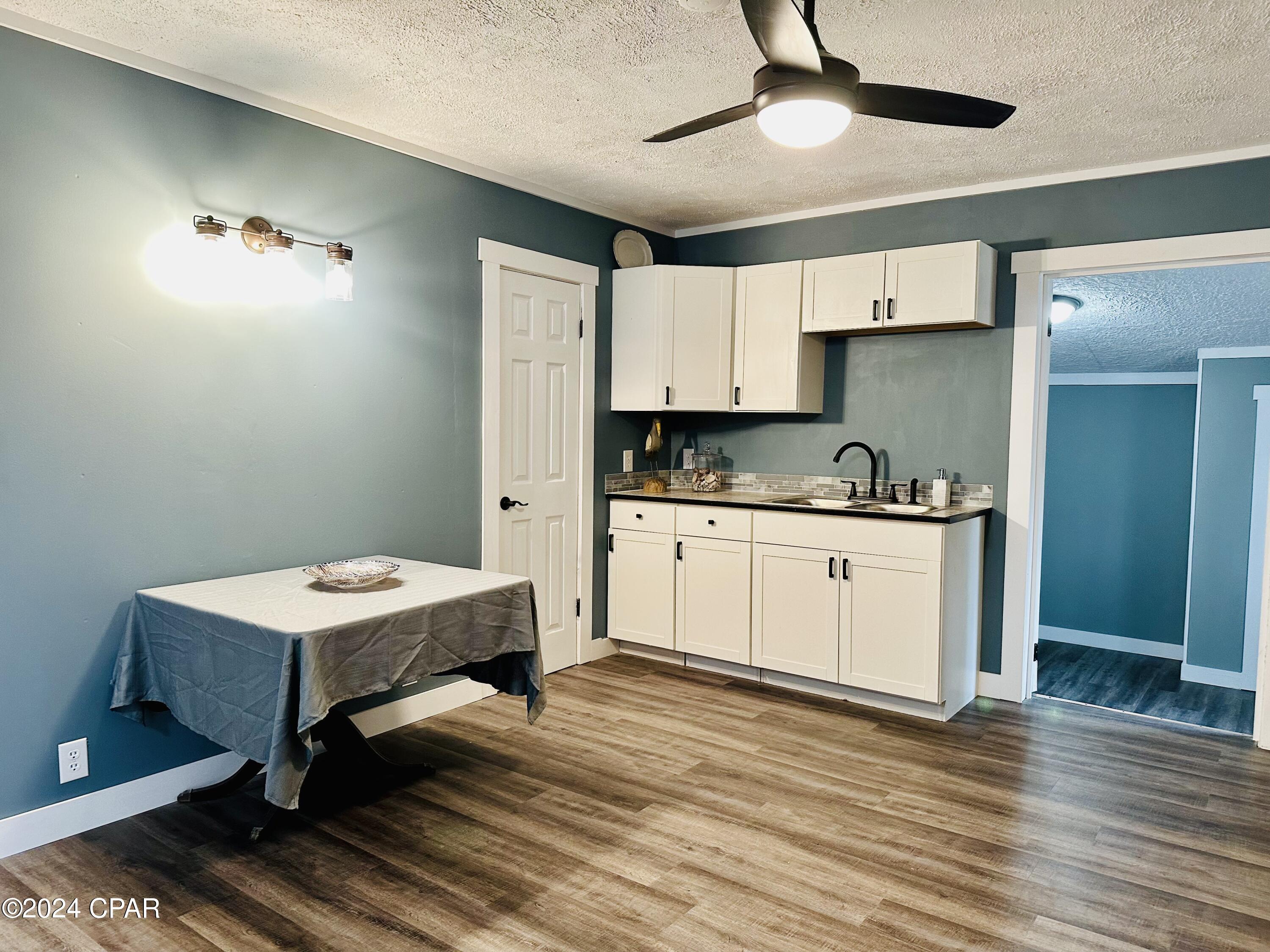 Ridgeway Country Estates - Residential