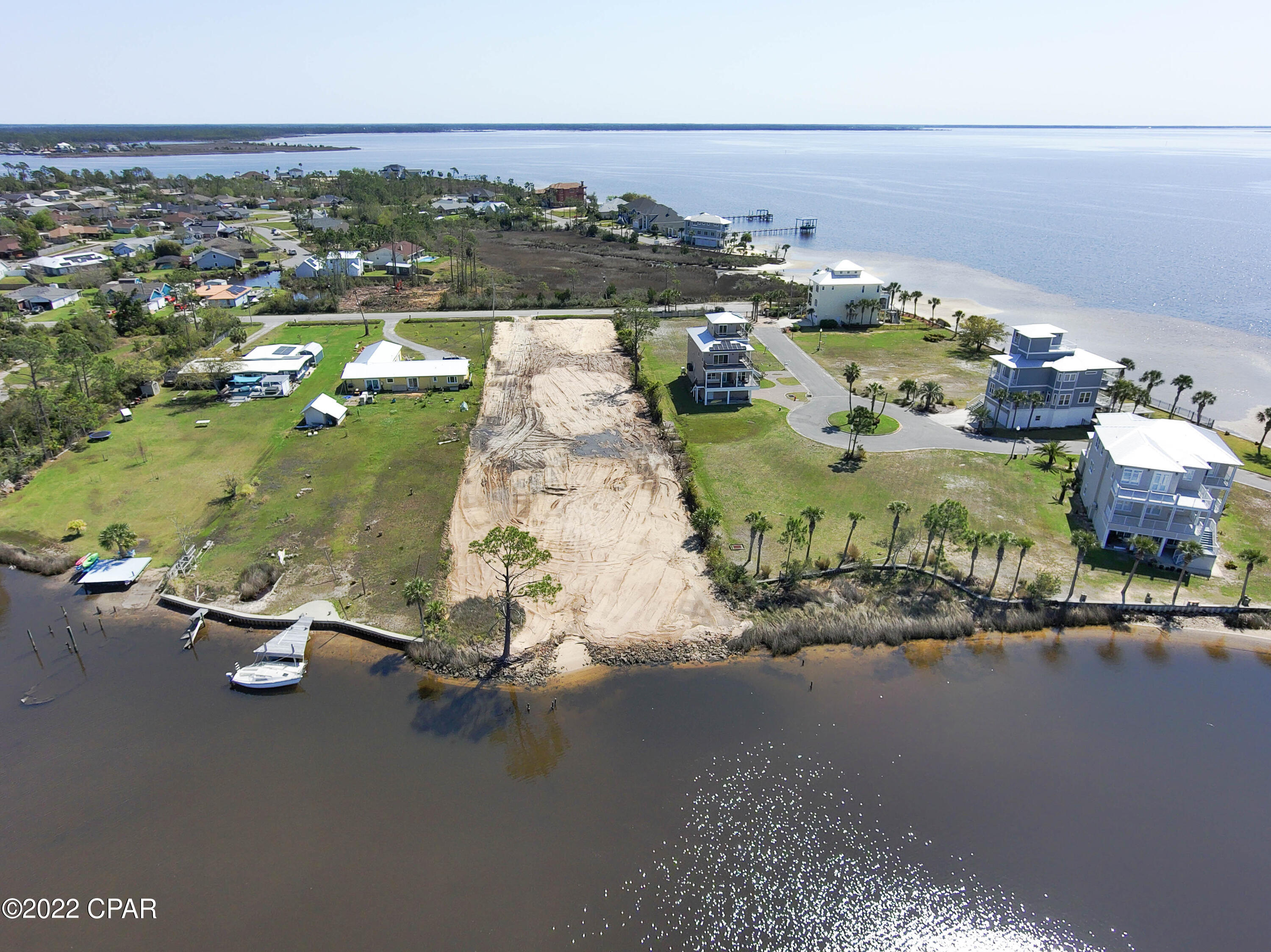 East Bay Park - Land