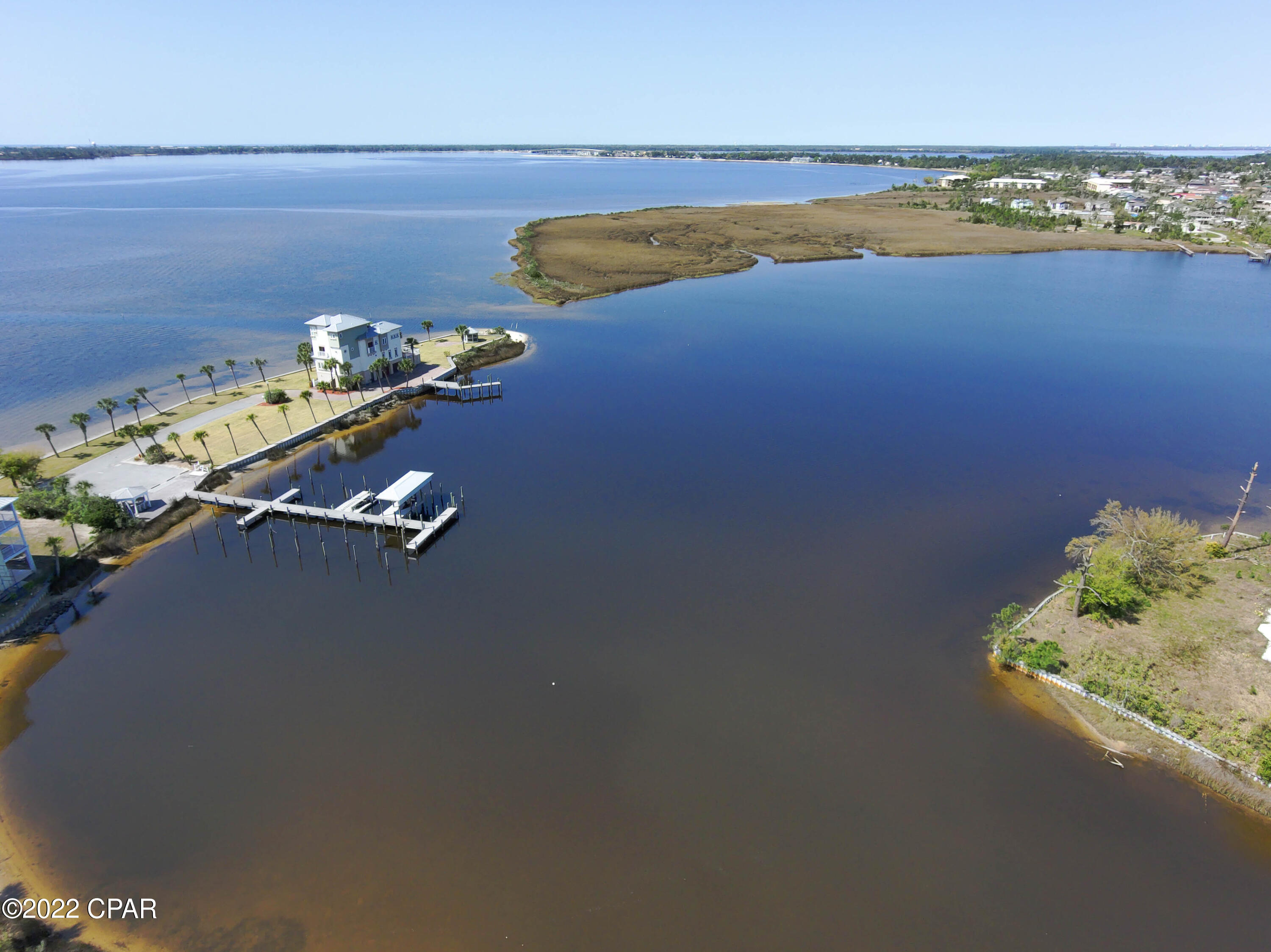 East Bay Park - Land