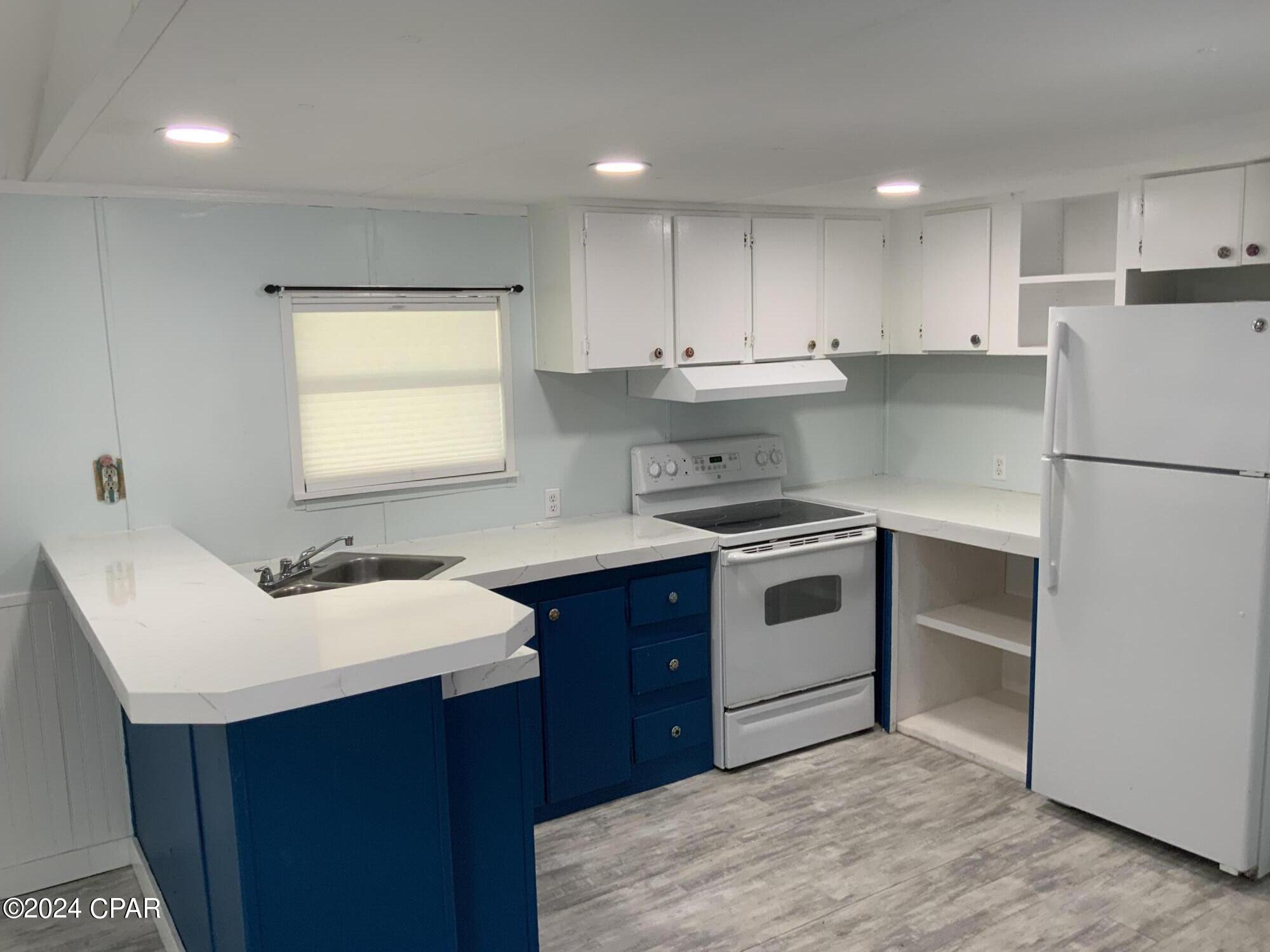 Beachwood 1 - Residential Lease