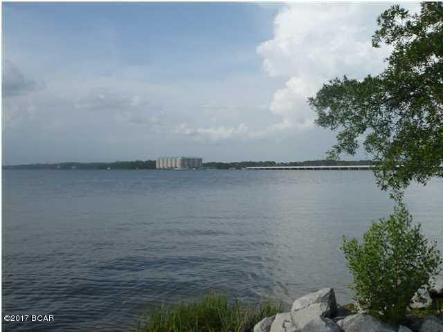 [No Recorded Subdiv] - Land