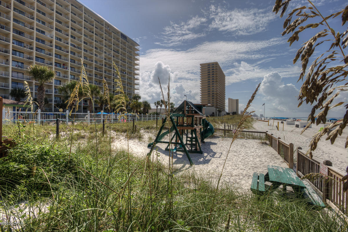 The Summit - Residential