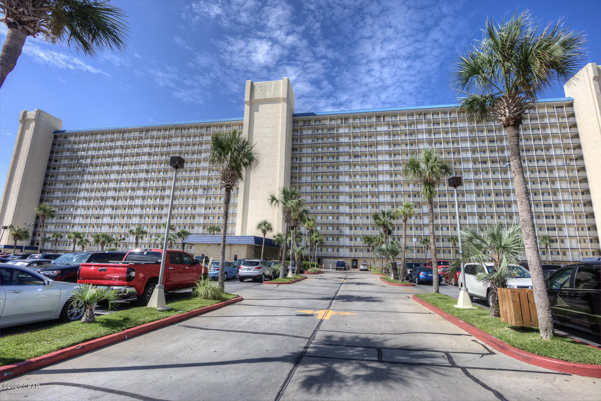 The Summit - Residential