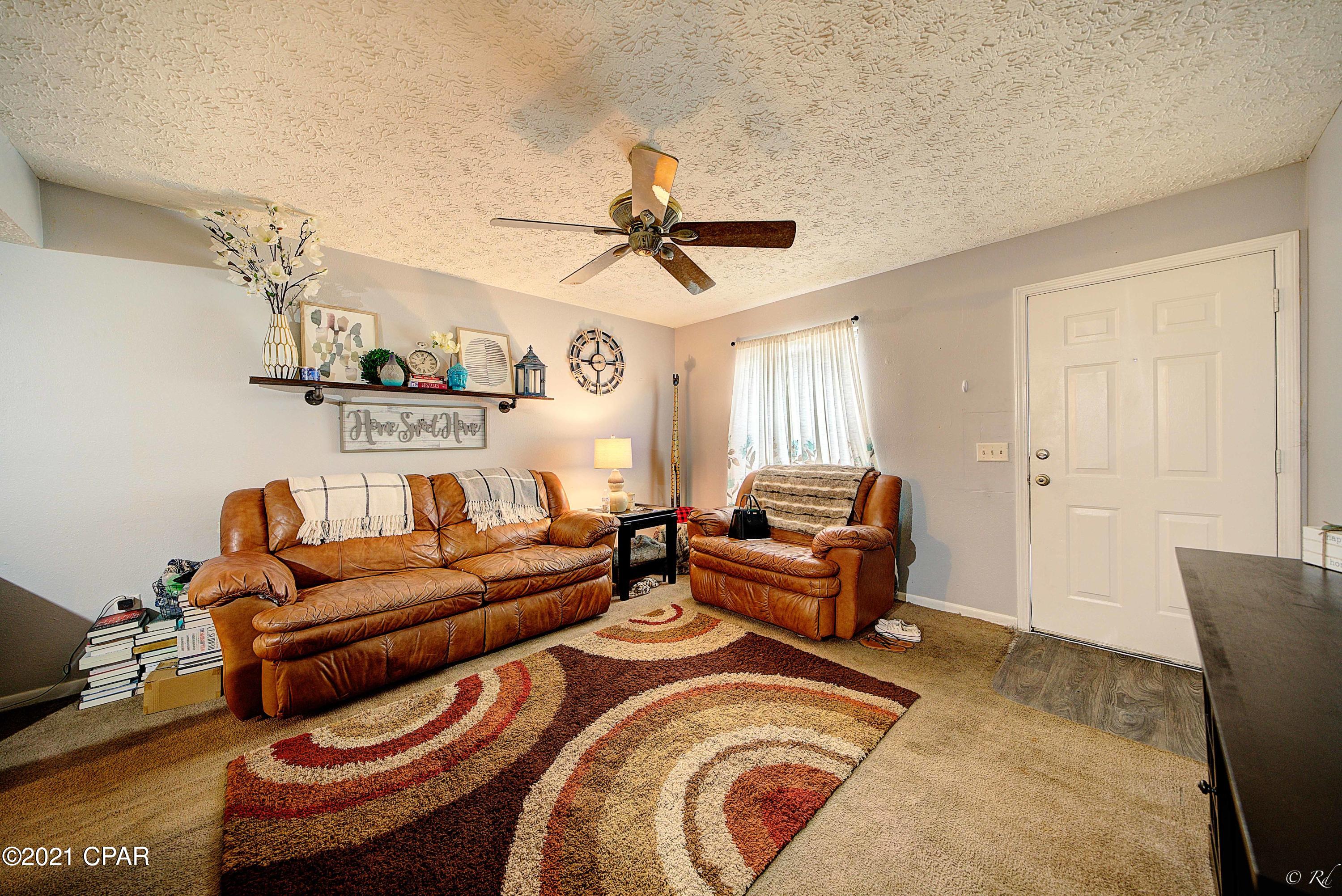 Hidden Lagoon - Residential