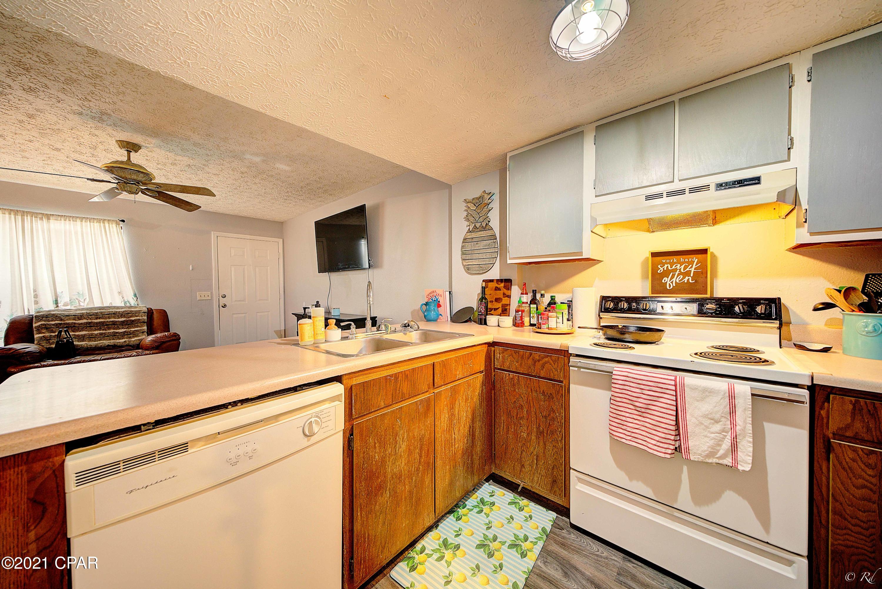 Hidden Lagoon - Residential