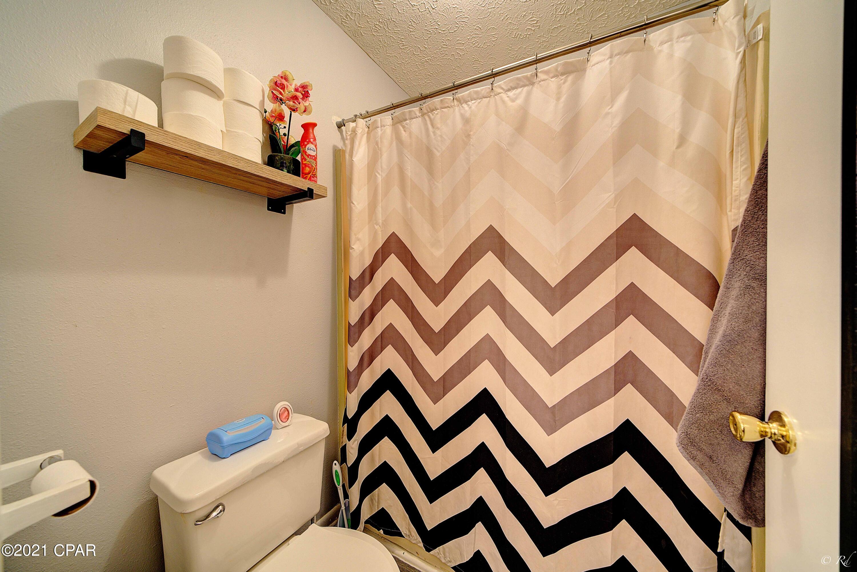 Hidden Lagoon - Residential