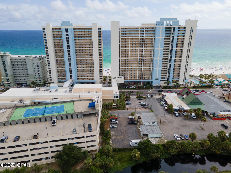Majestic Beach Tower I - Residential