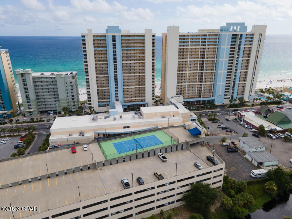 Majestic Beach Tower I - Residential