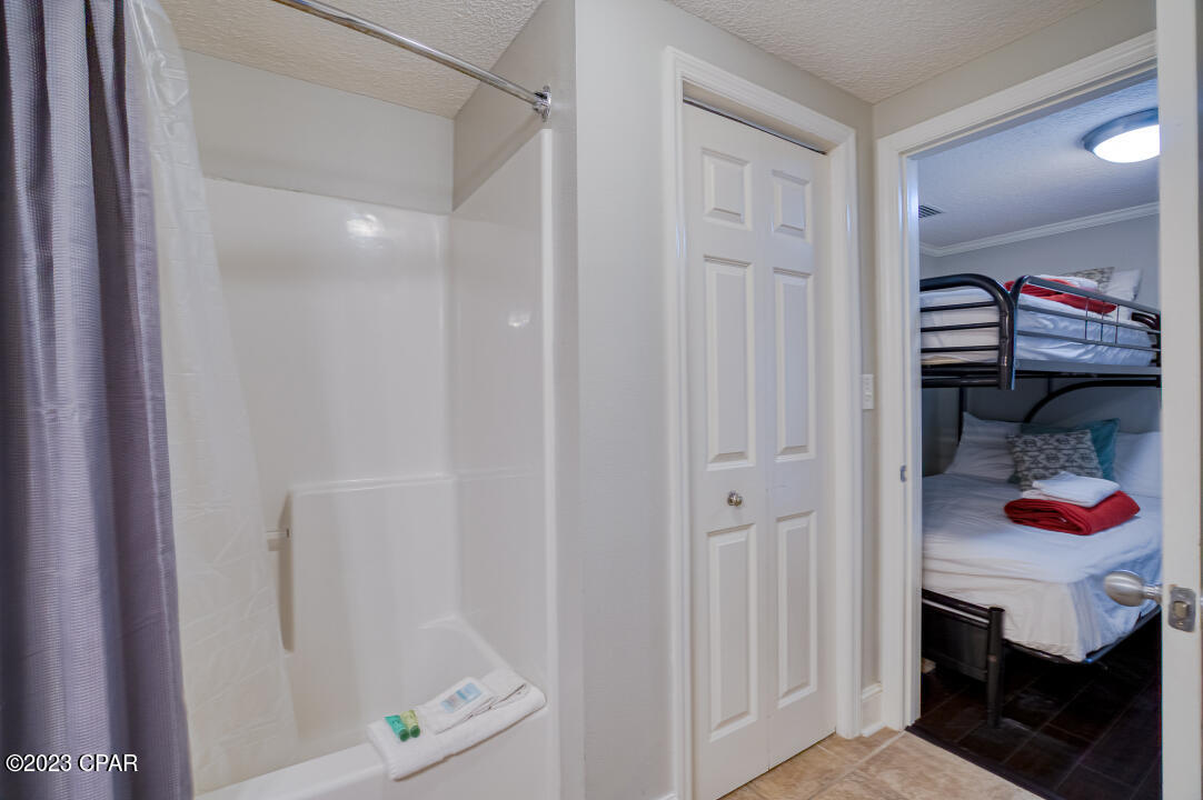 Majestic Beach Tower I - Residential