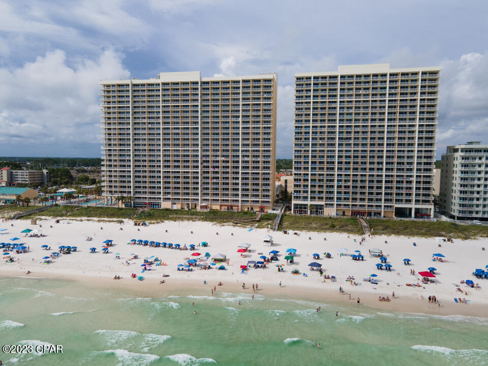 Majestic Beach Tower I - Residential