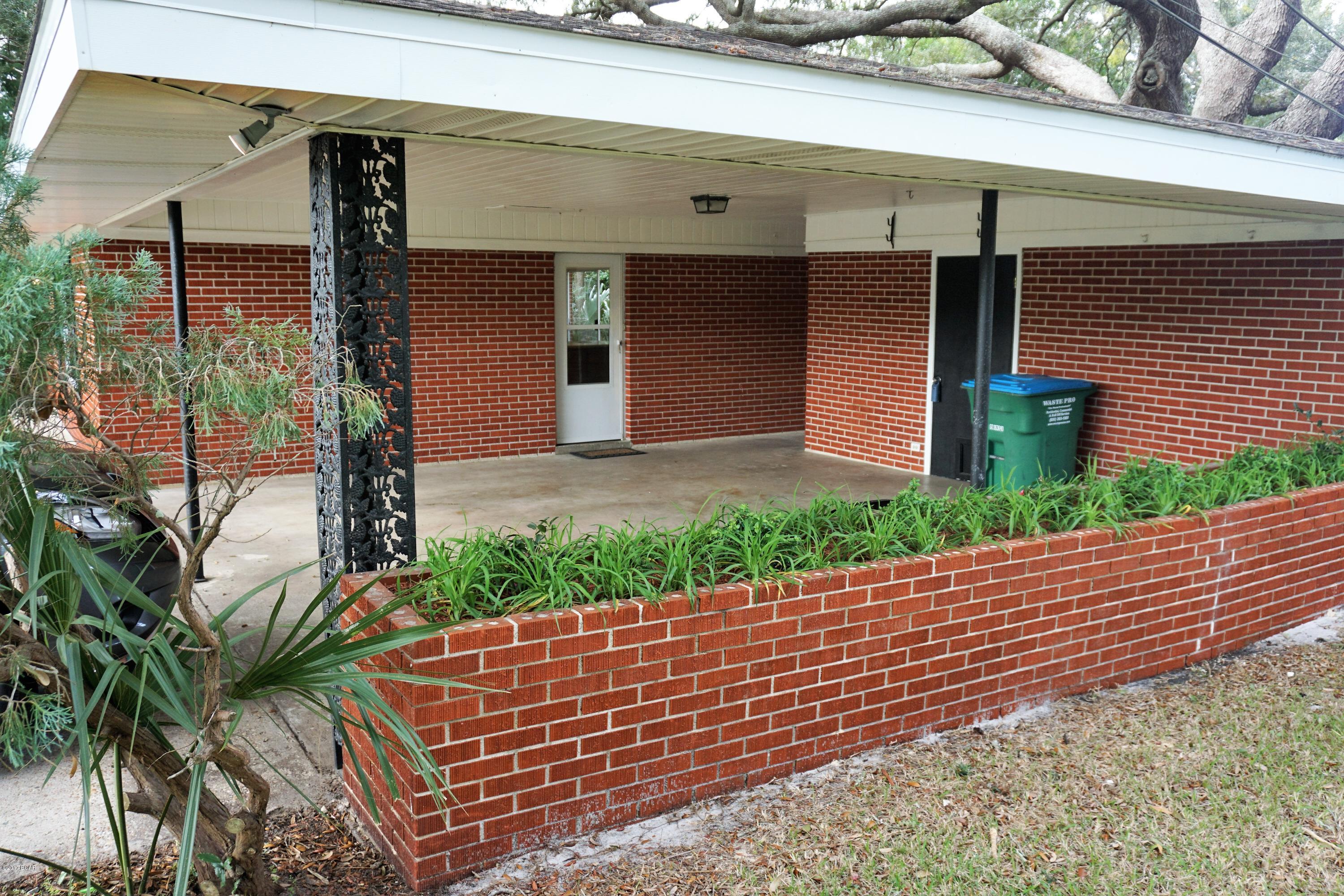 Woodlawn Unit 2 - Residential