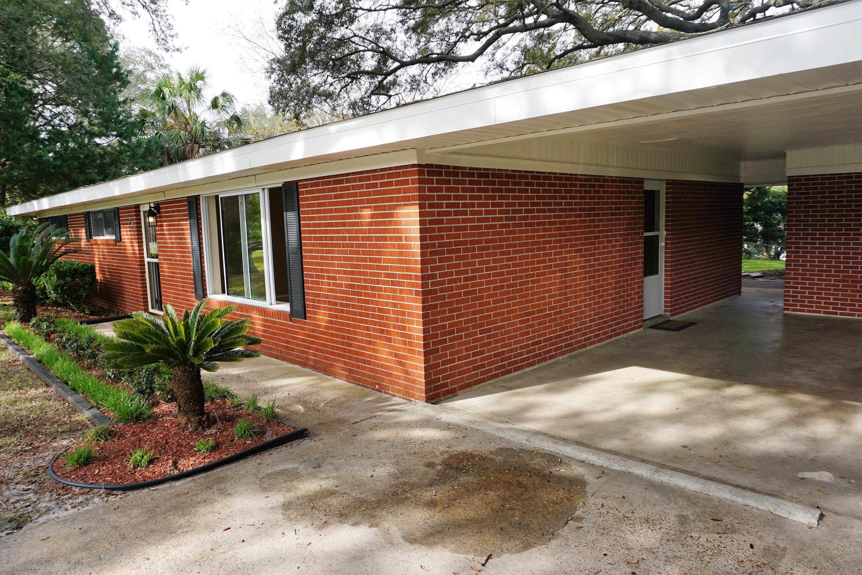 Woodlawn Unit 2 - Residential