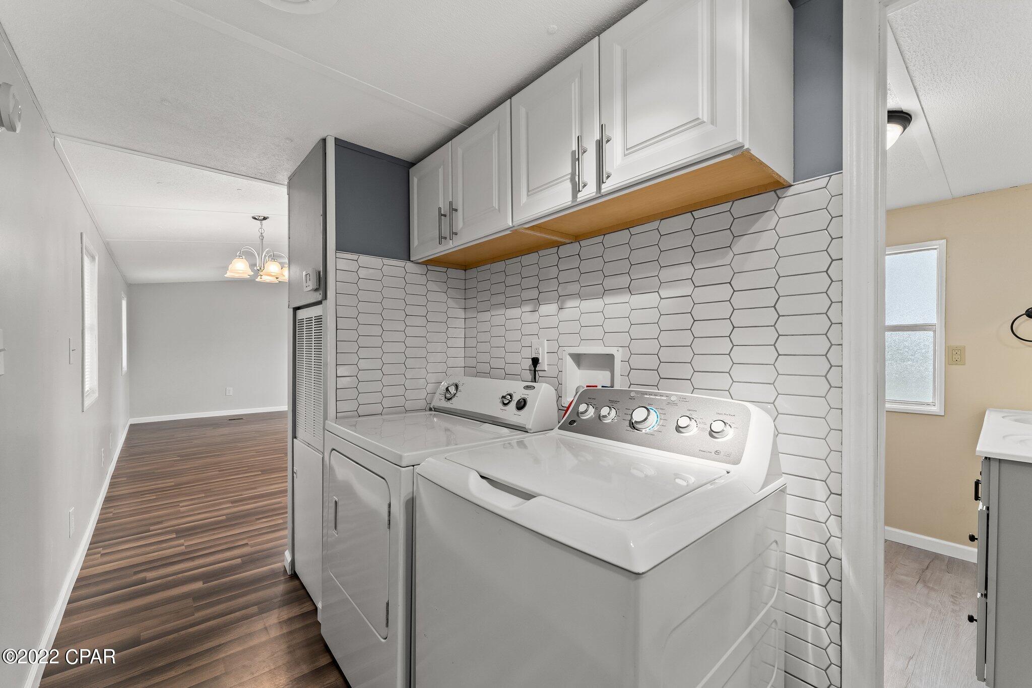 North Lagoon Oaks - Residential