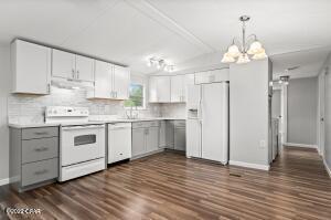 North Lagoon Oaks - Residential