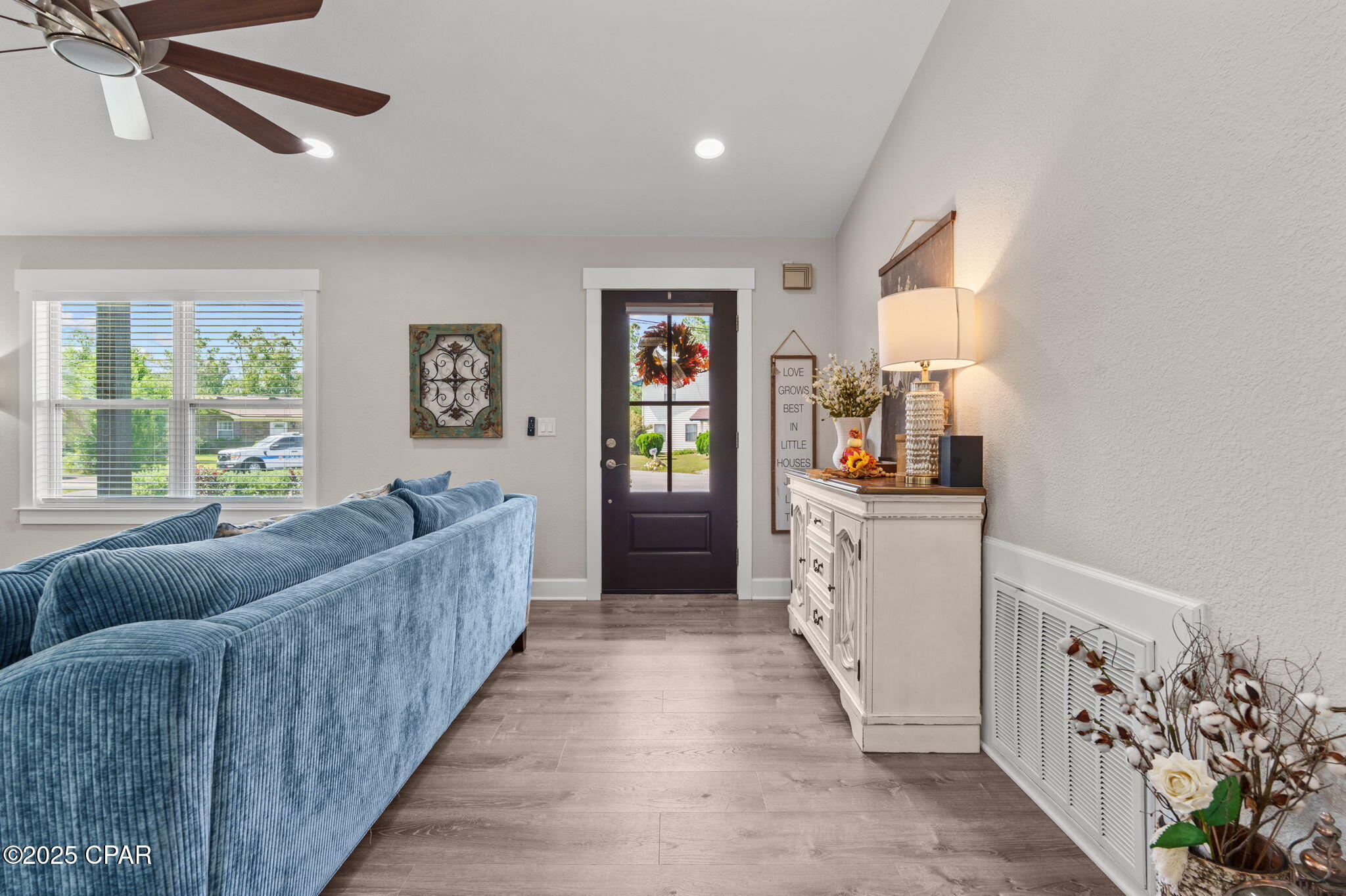 Venetian Villa - Residential