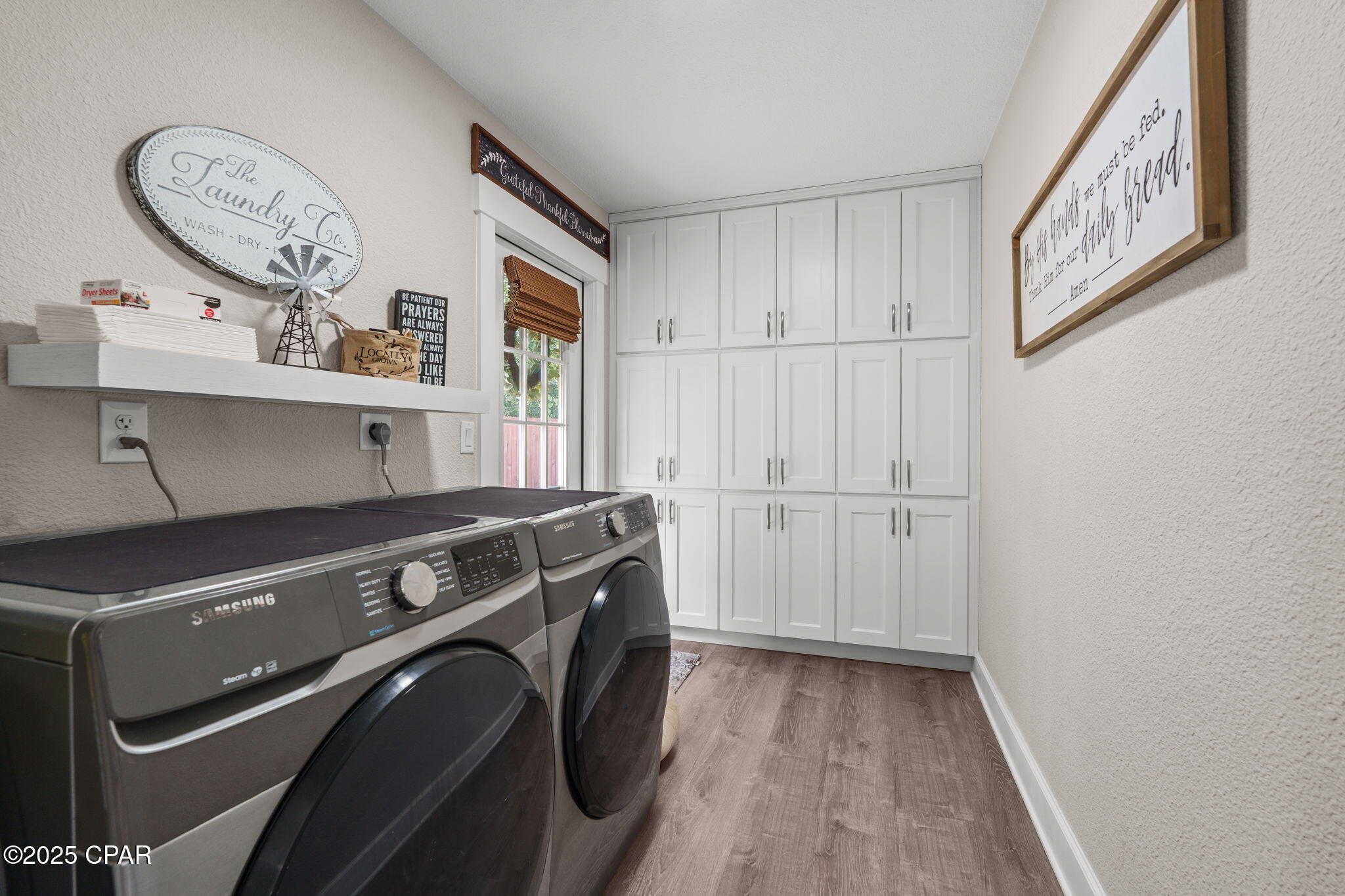 Venetian Villa - Residential