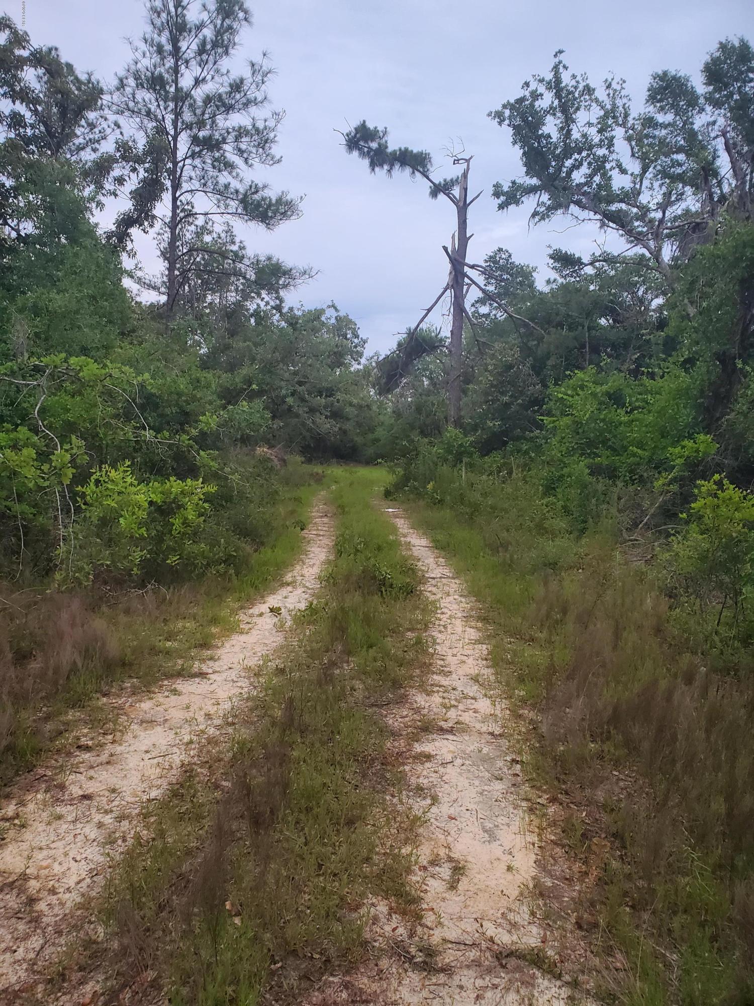 [No Recorded Subdiv] - Land