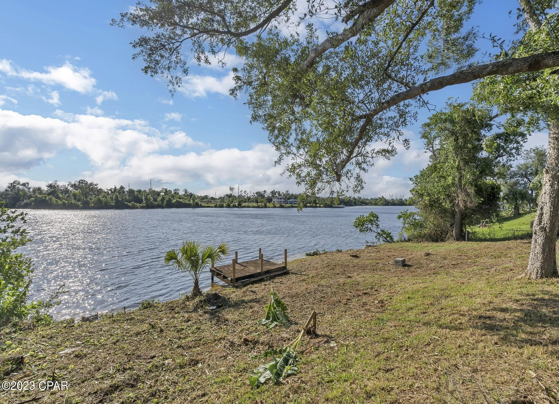 Lake Marin - Residential