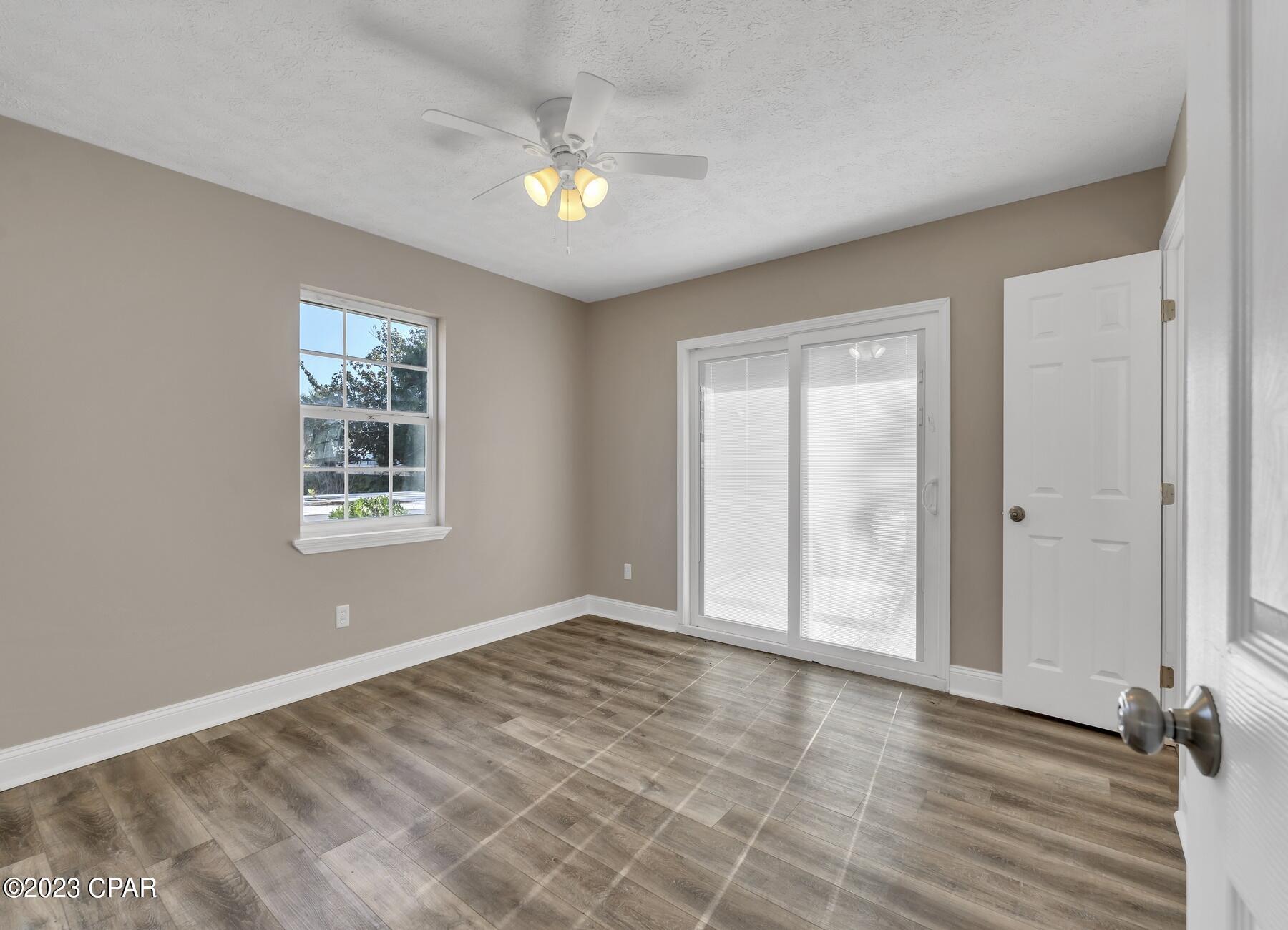 Lake Marin - Residential