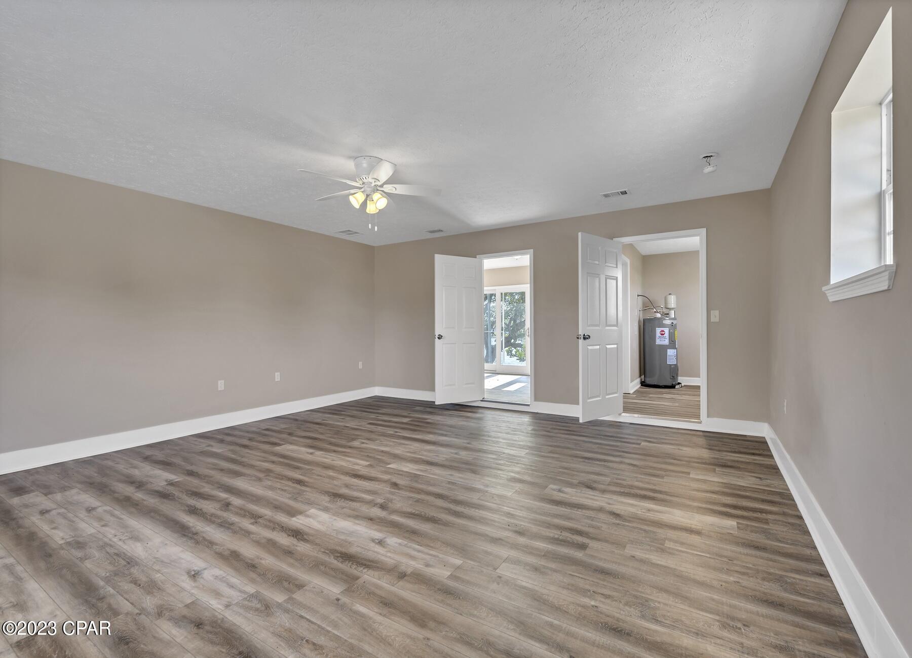 Lake Marin - Residential