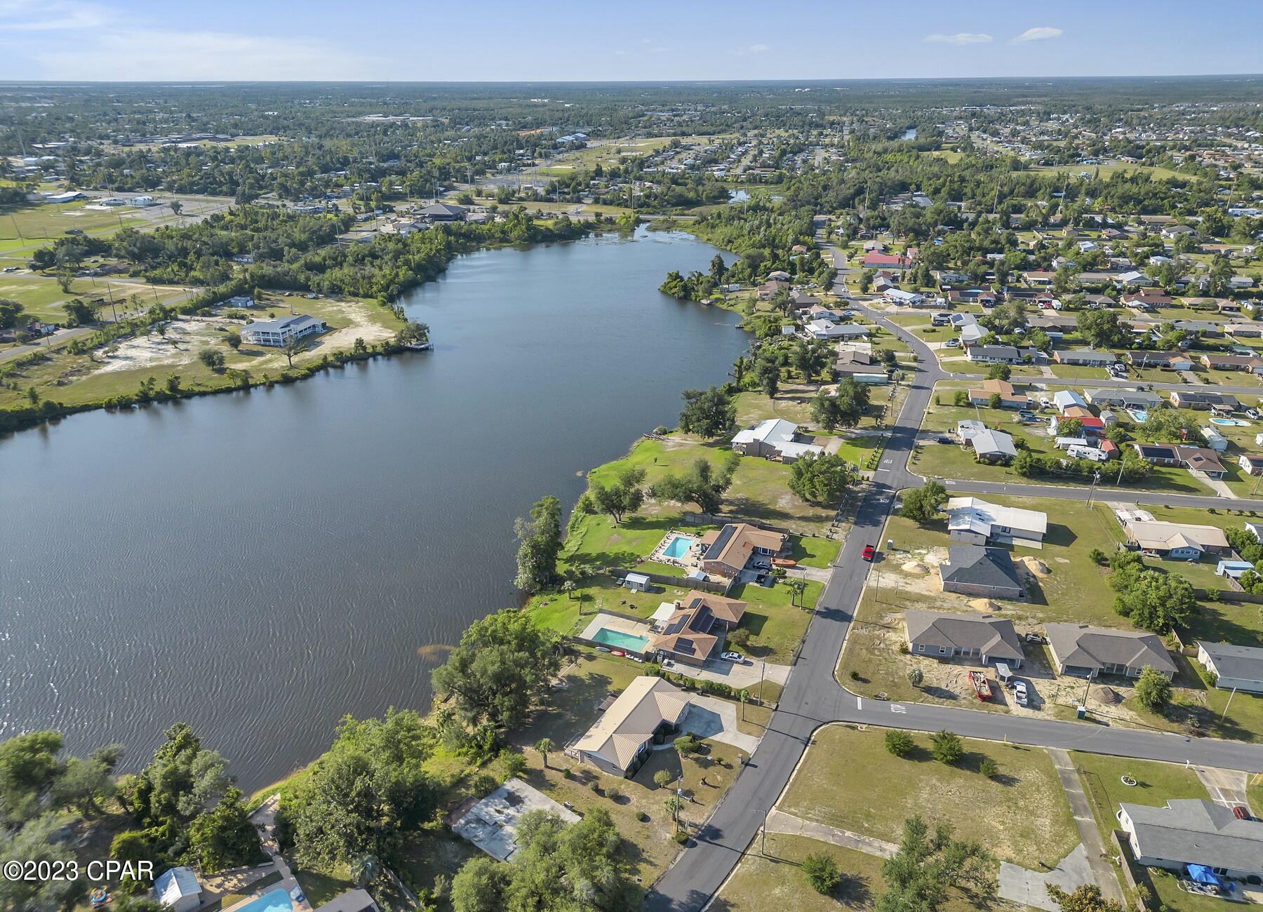 Lake Marin - Residential