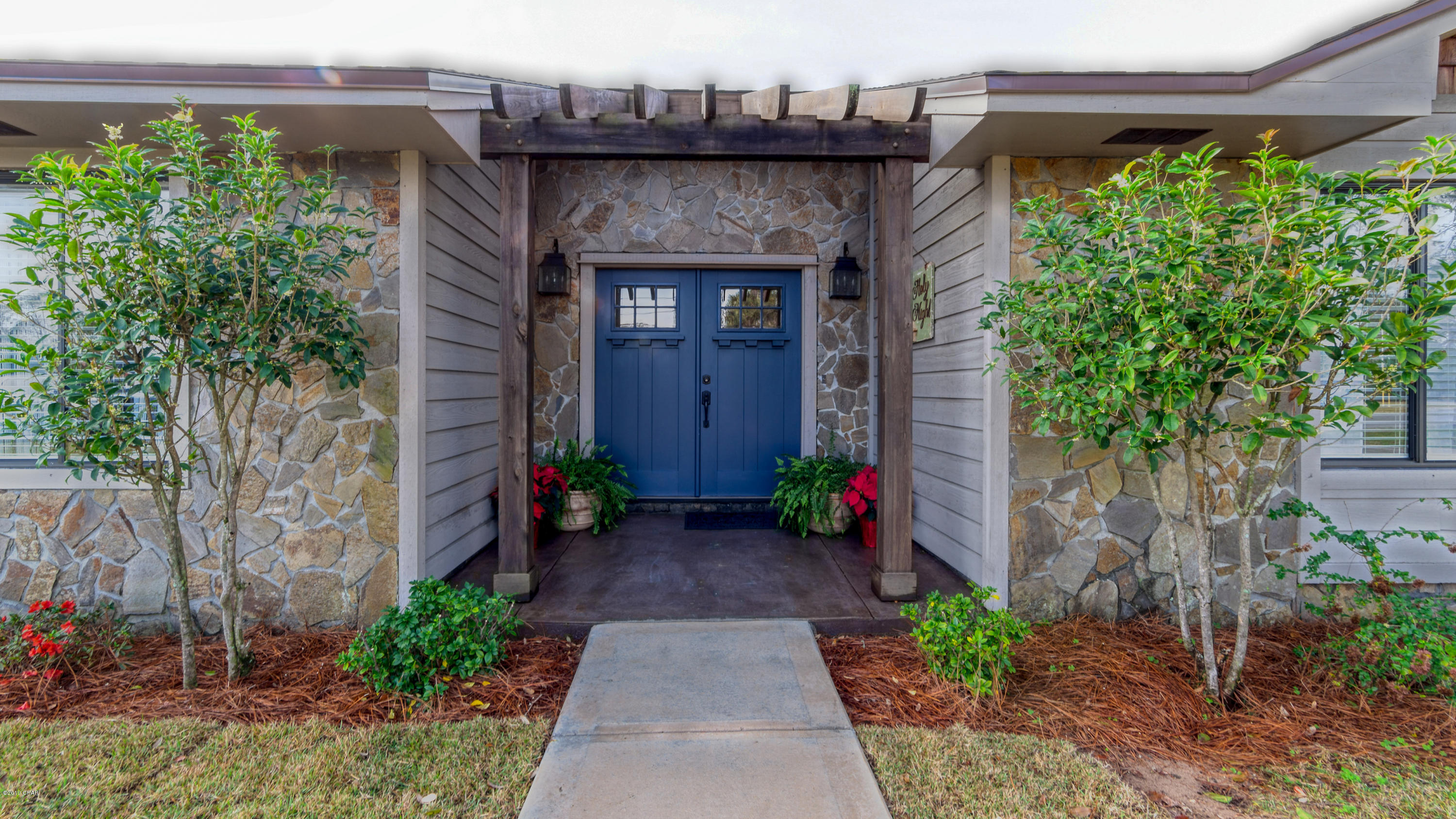 Pretty Bayou Island - Residential