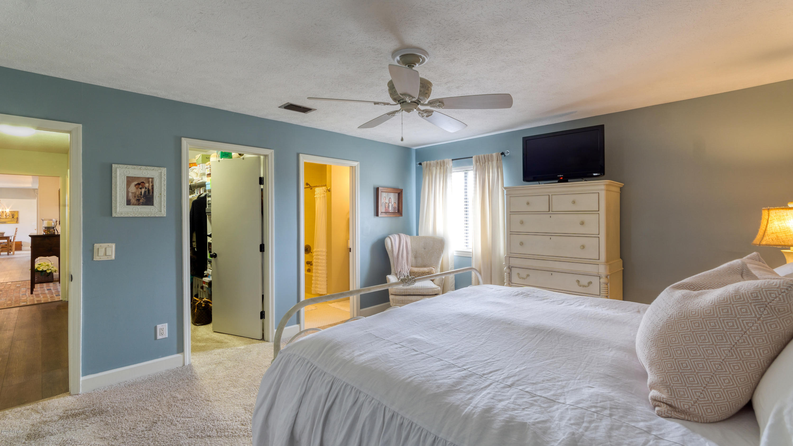 Pretty Bayou Island - Residential