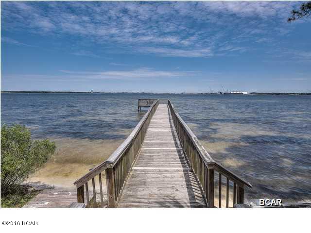 Magnolia Bay Club - Residential