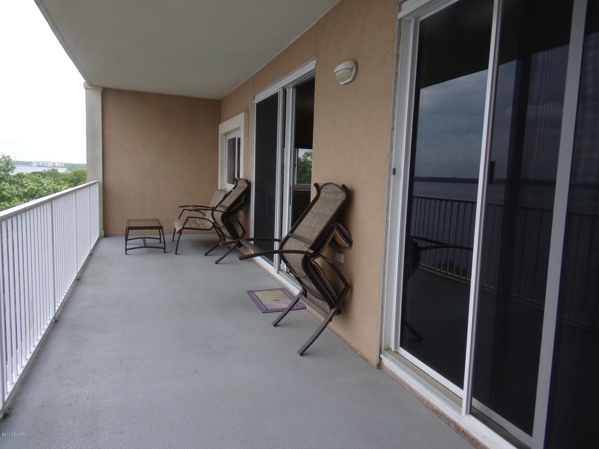 Magnolia Bay Club - Residential