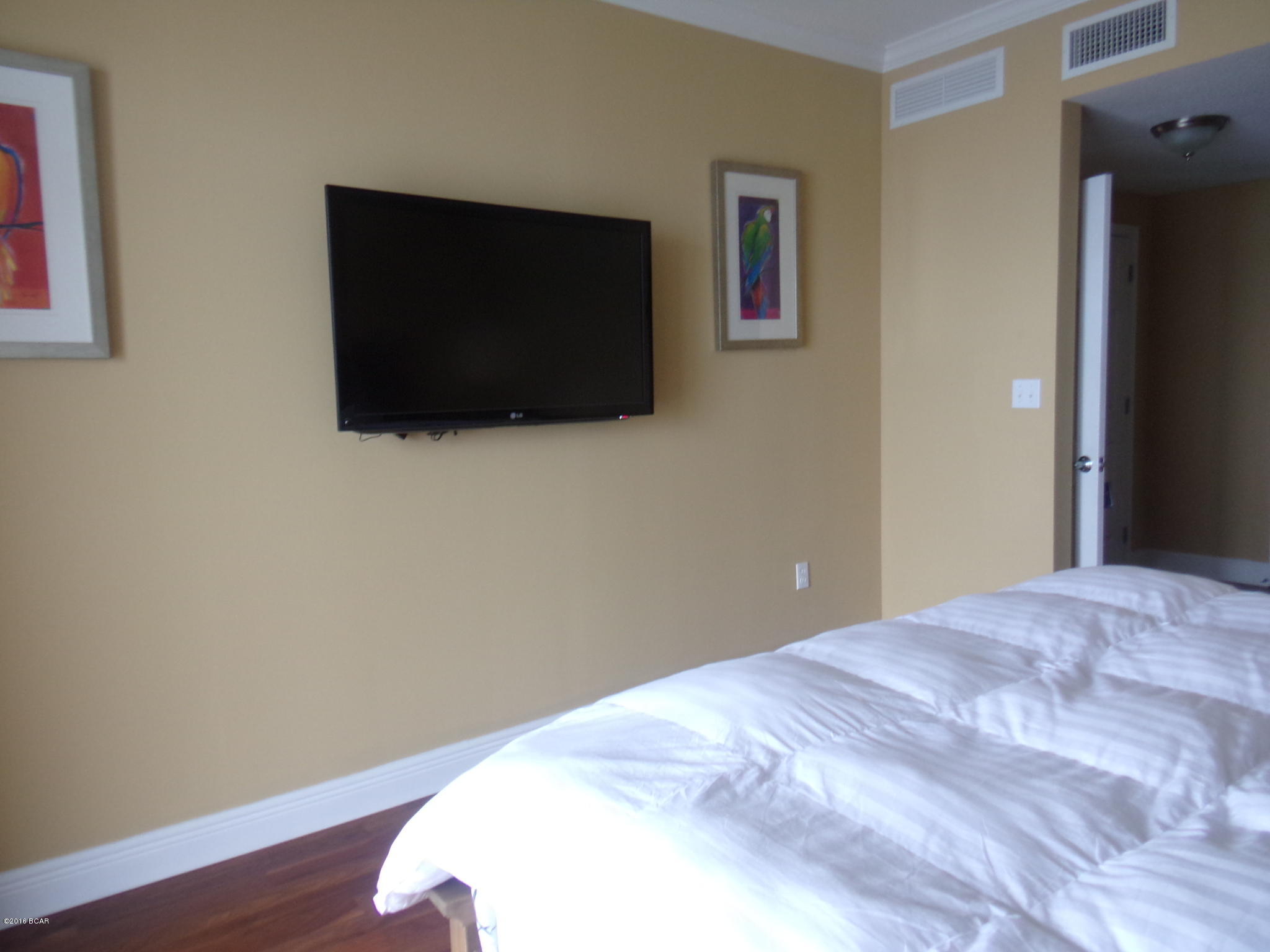 Magnolia Bay Club - Residential