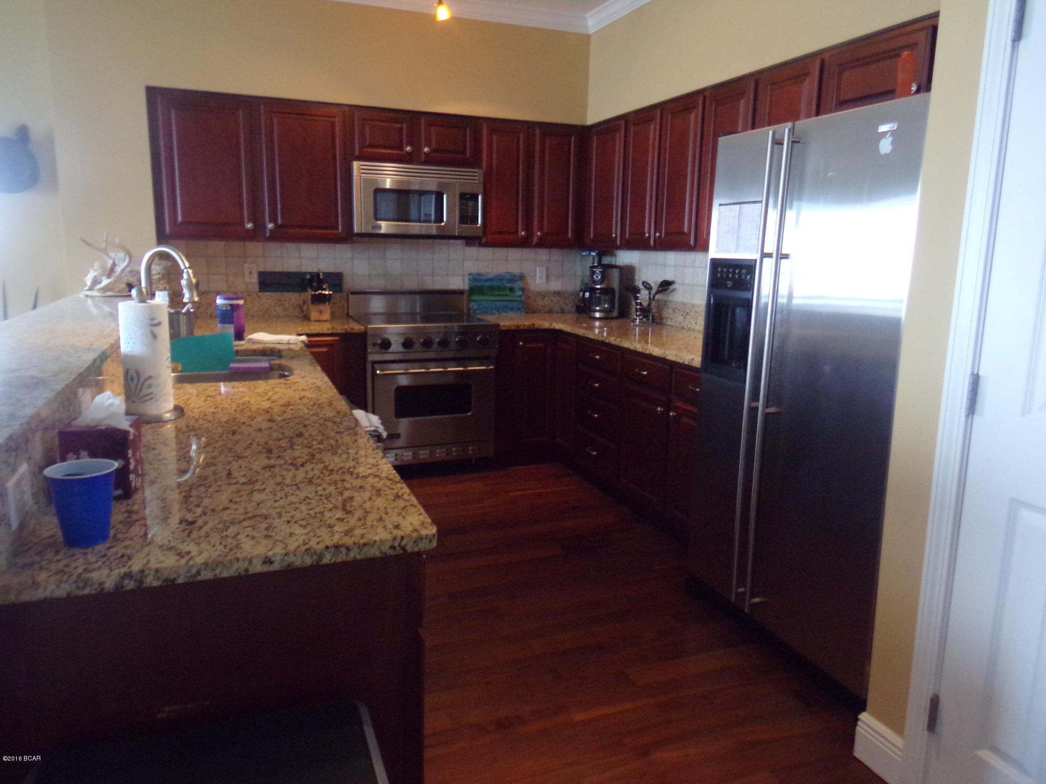 Magnolia Bay Club - Residential