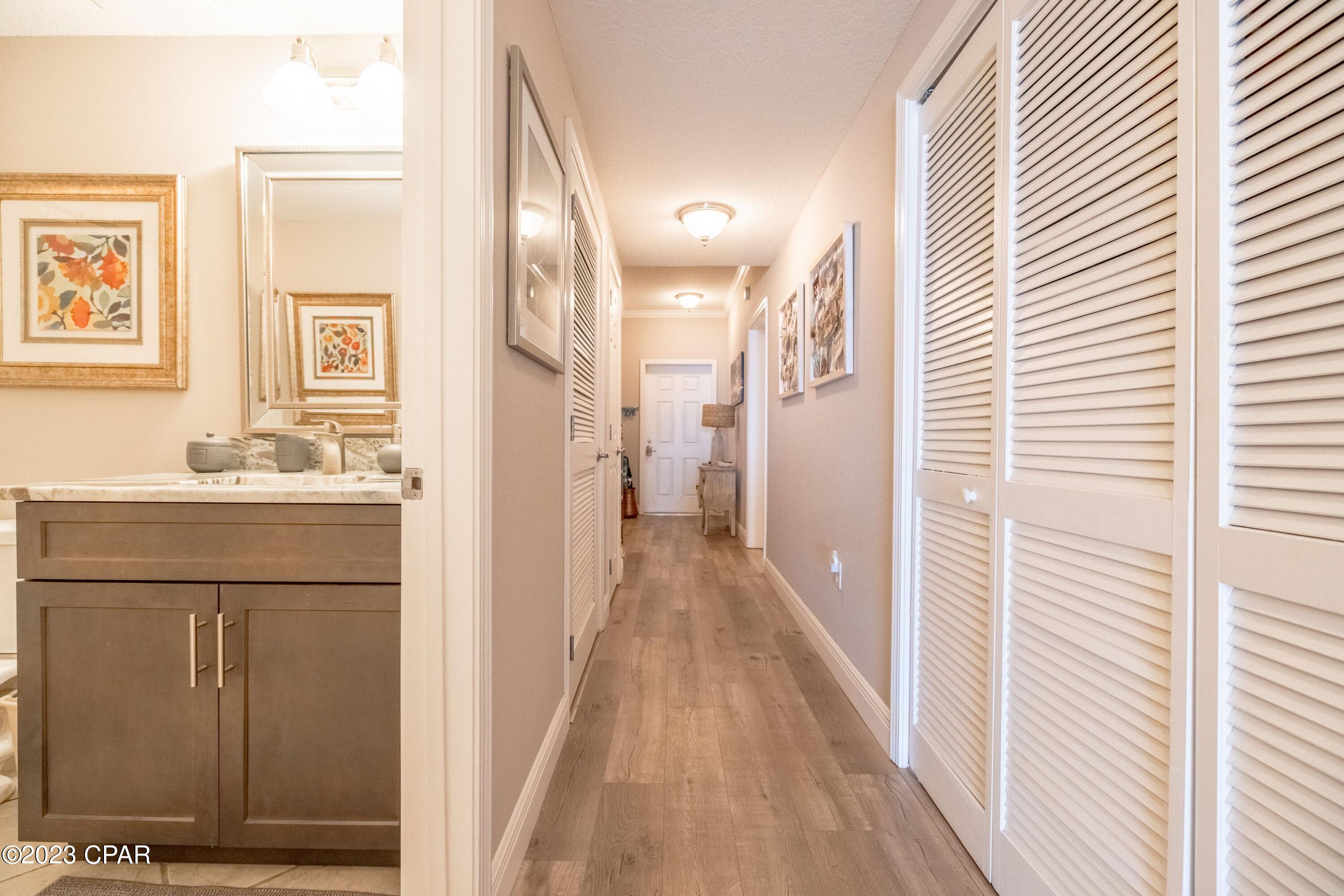 Magnolia Bay Club - Residential