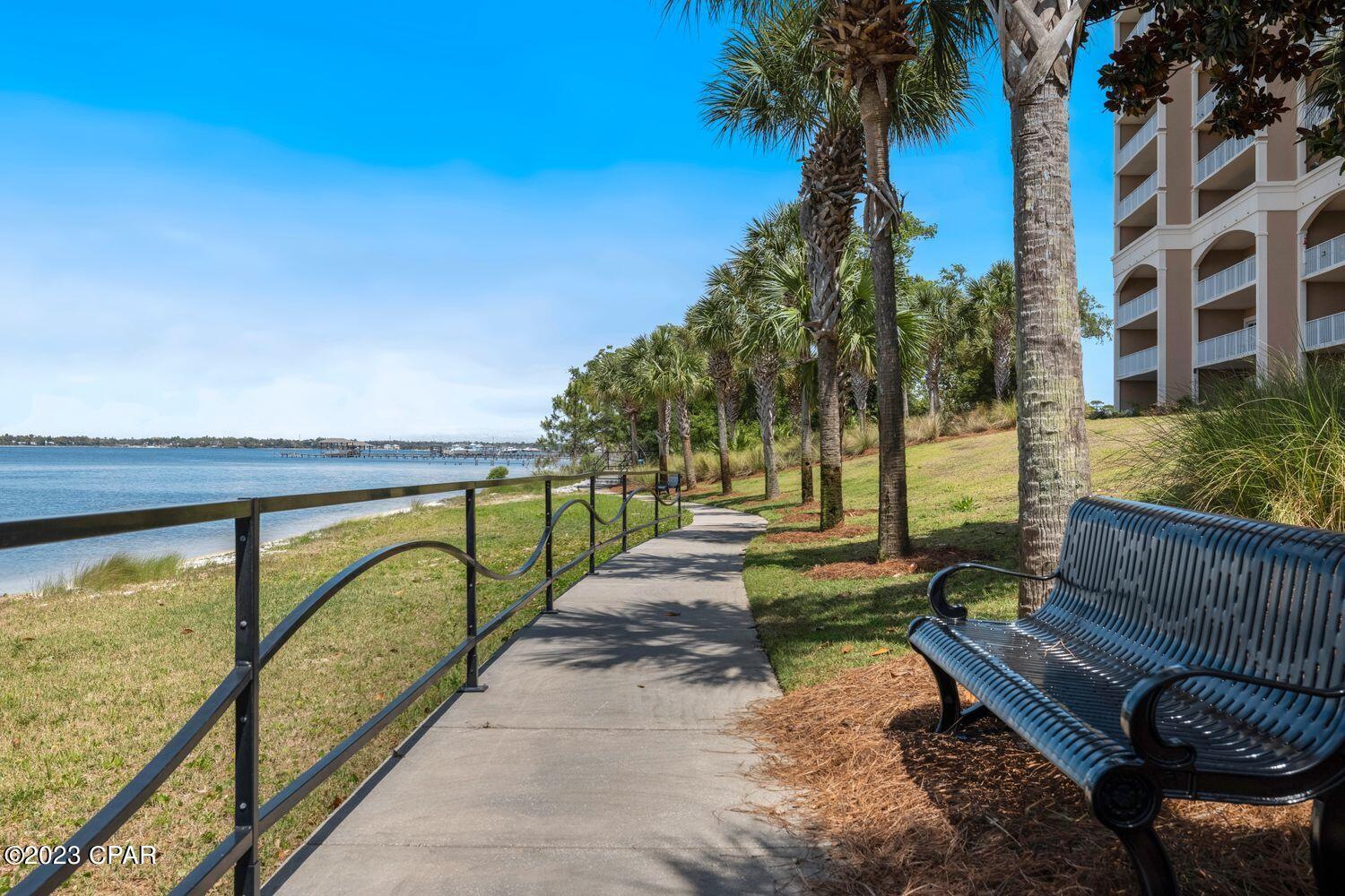 Magnolia Bay Club - Residential