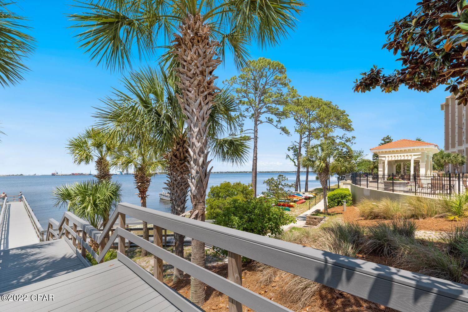 Magnolia Bay Club - Residential