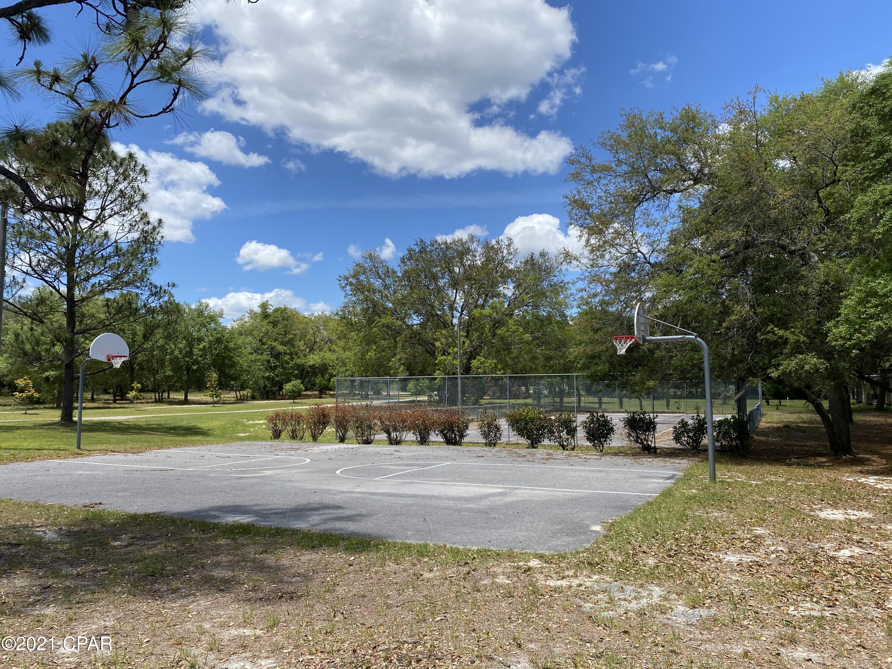 Leisure Lakes - Land