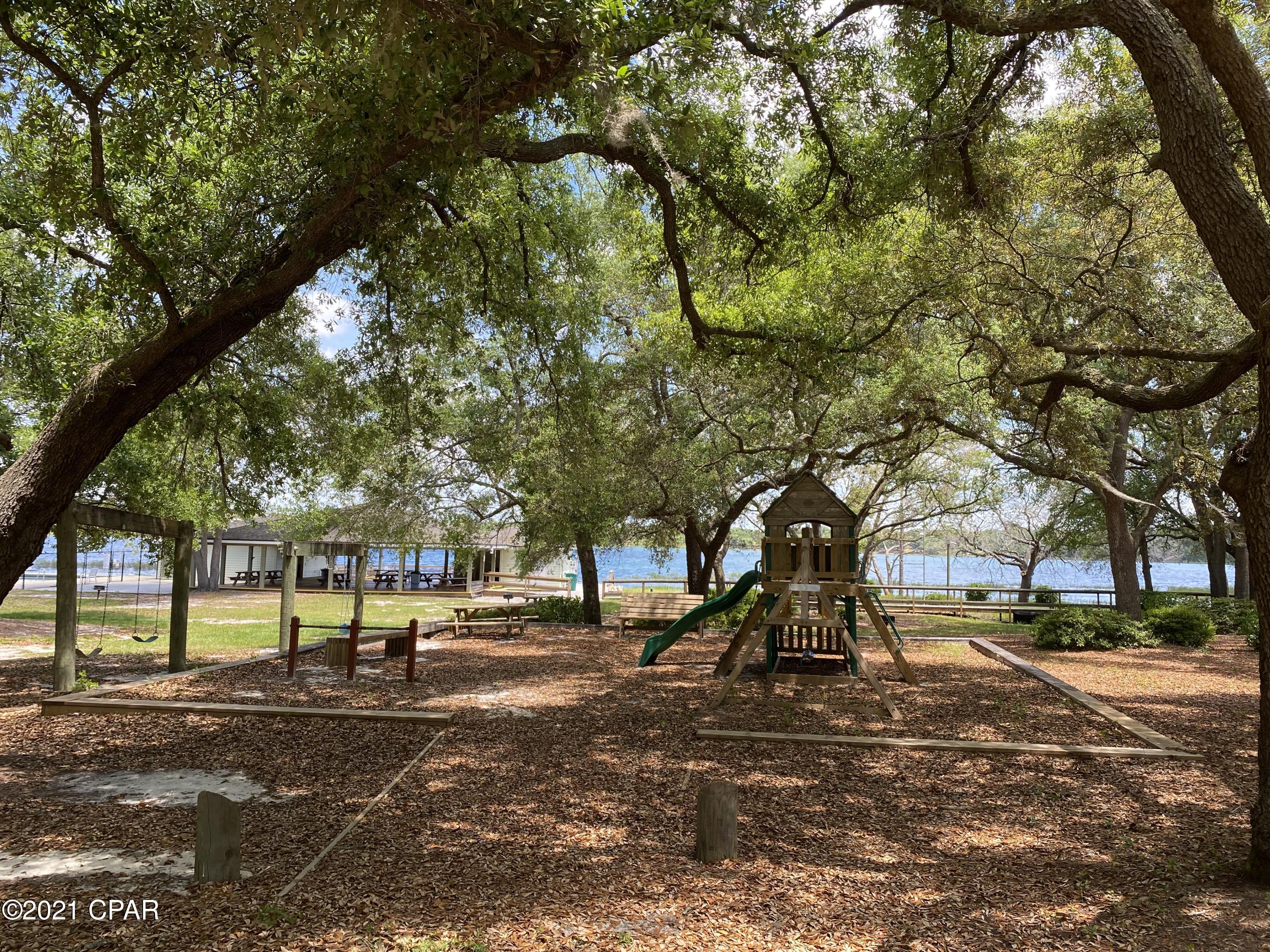 Leisure Lakes - Land