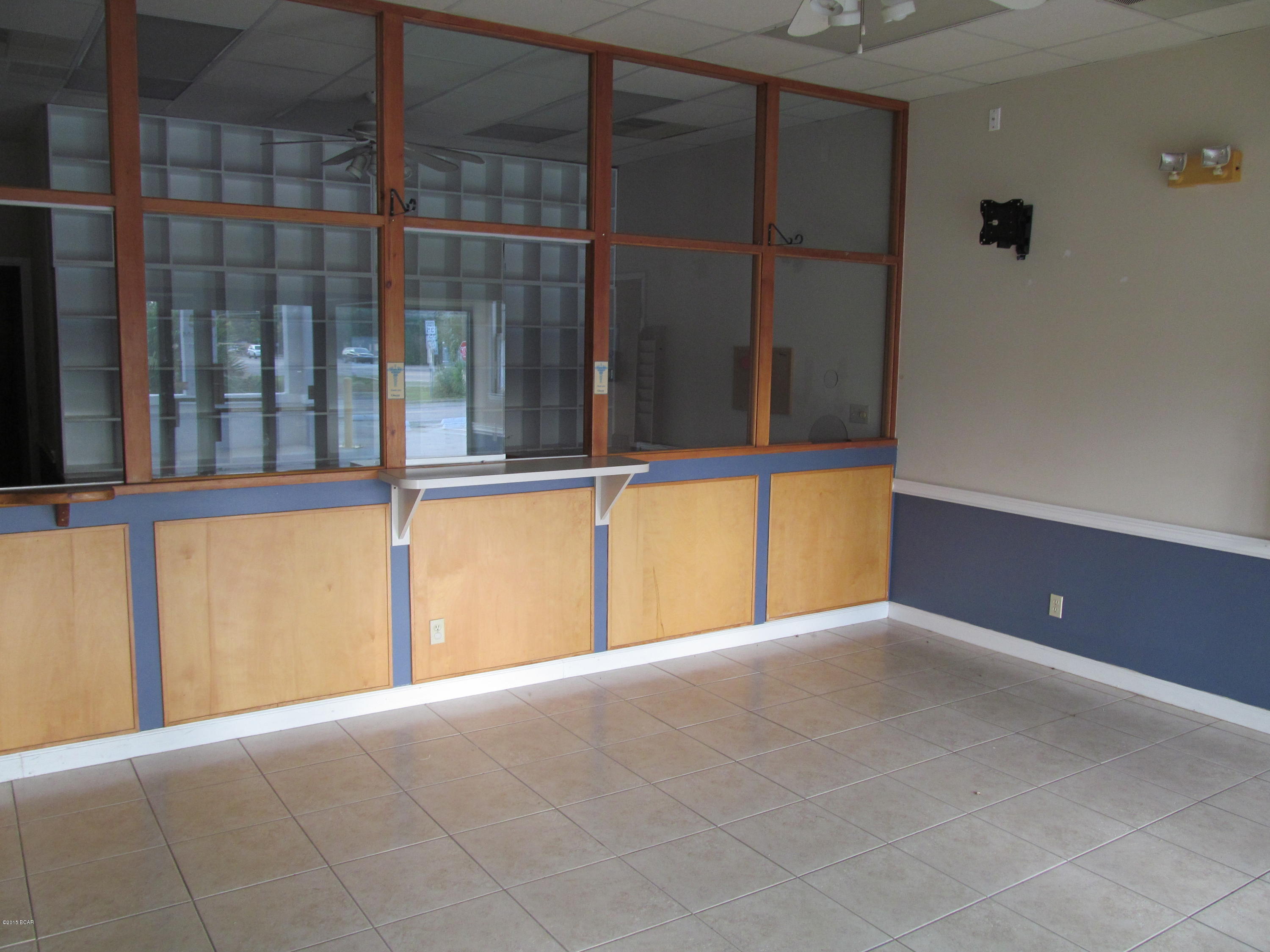 No Named Subdivision - Commercial Lease