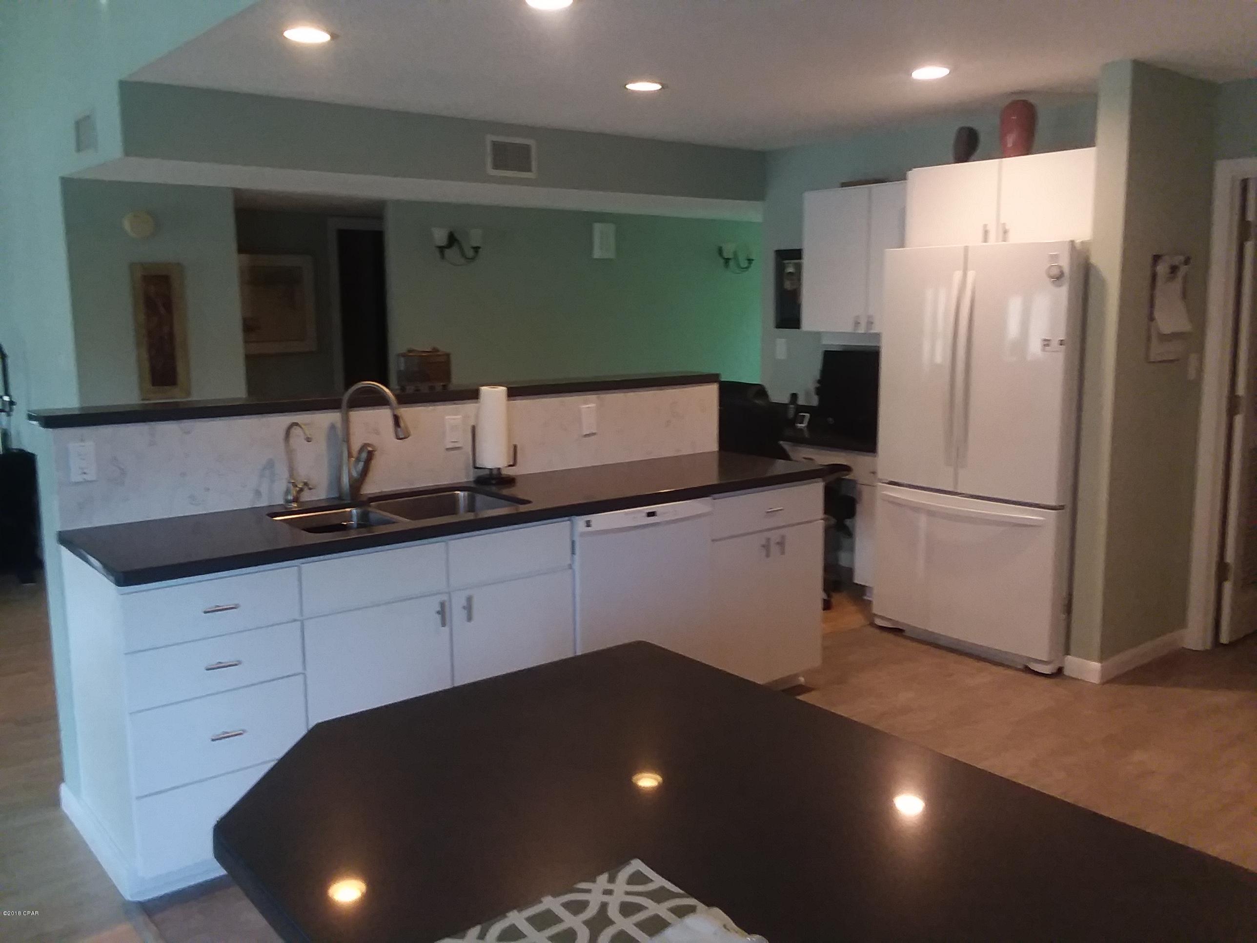 Leisure Lakes - Residential