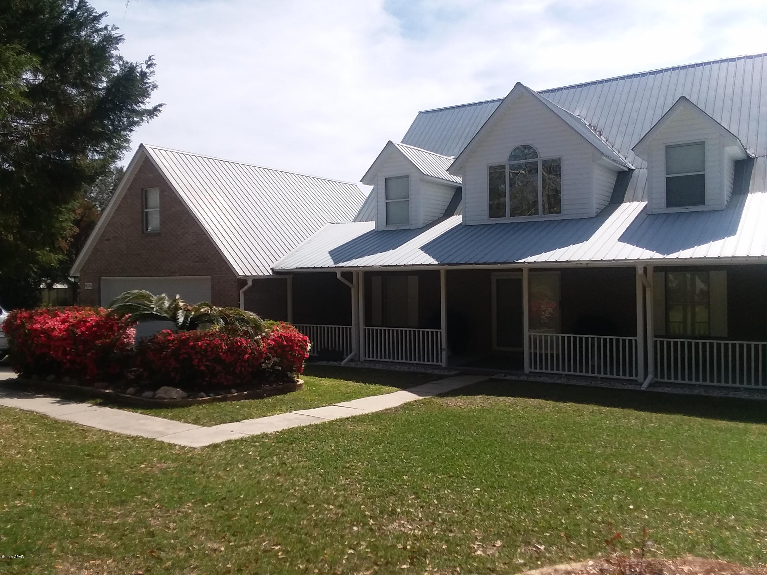 Leisure Lakes - Residential