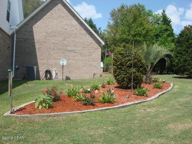 Leisure Lakes - Residential