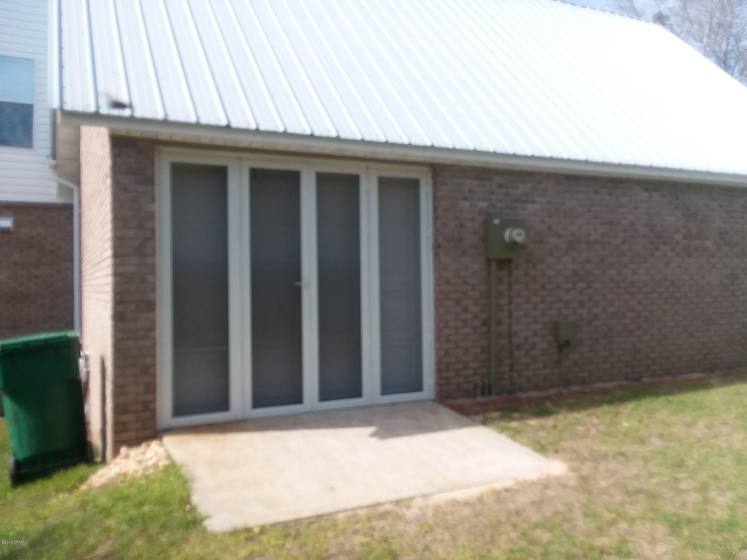 Leisure Lakes - Residential