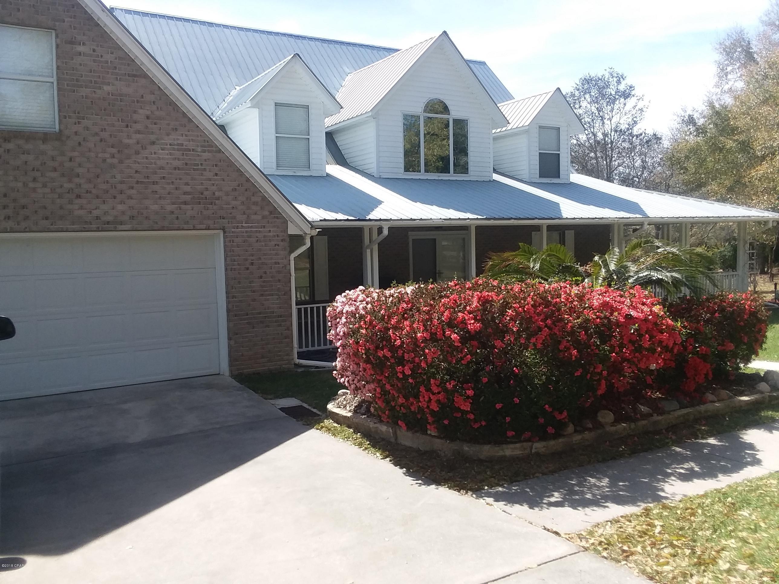 Leisure Lakes - Residential