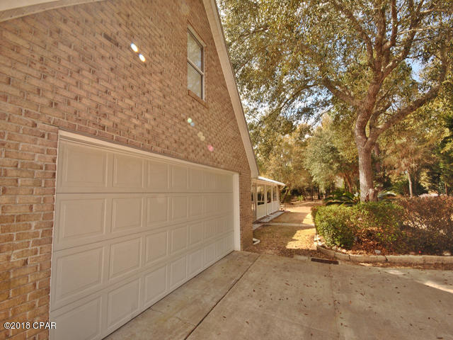 Leisure Lakes - Residential